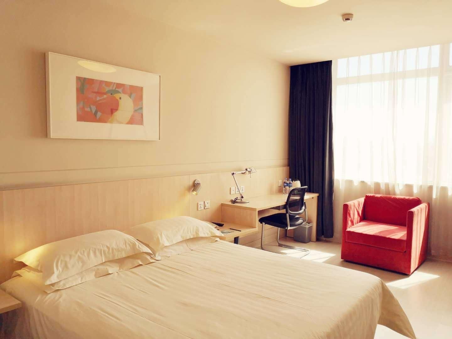 Business Standard Room A