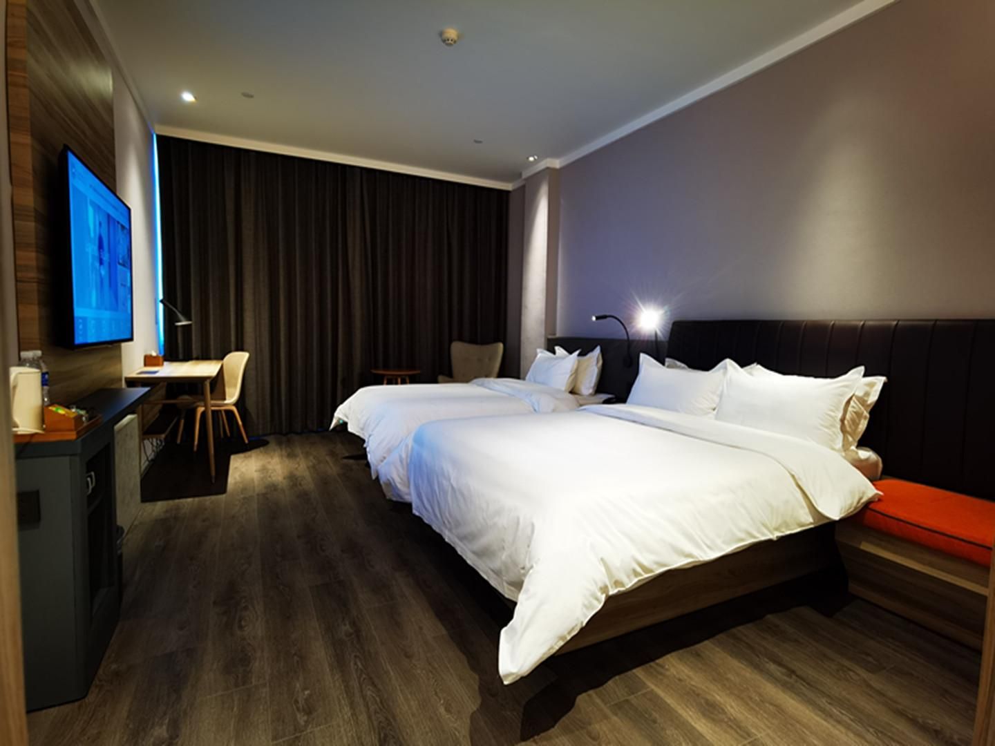 Hanting Premium Hotel Zhangjiakou Xuanhua North Railway Station Huazhu - Deluxe Family Room