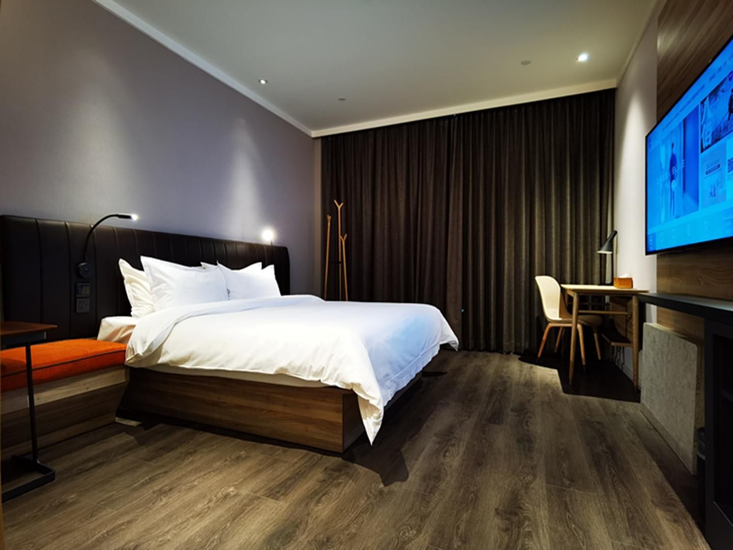 Huazhu - Superior BedRoom