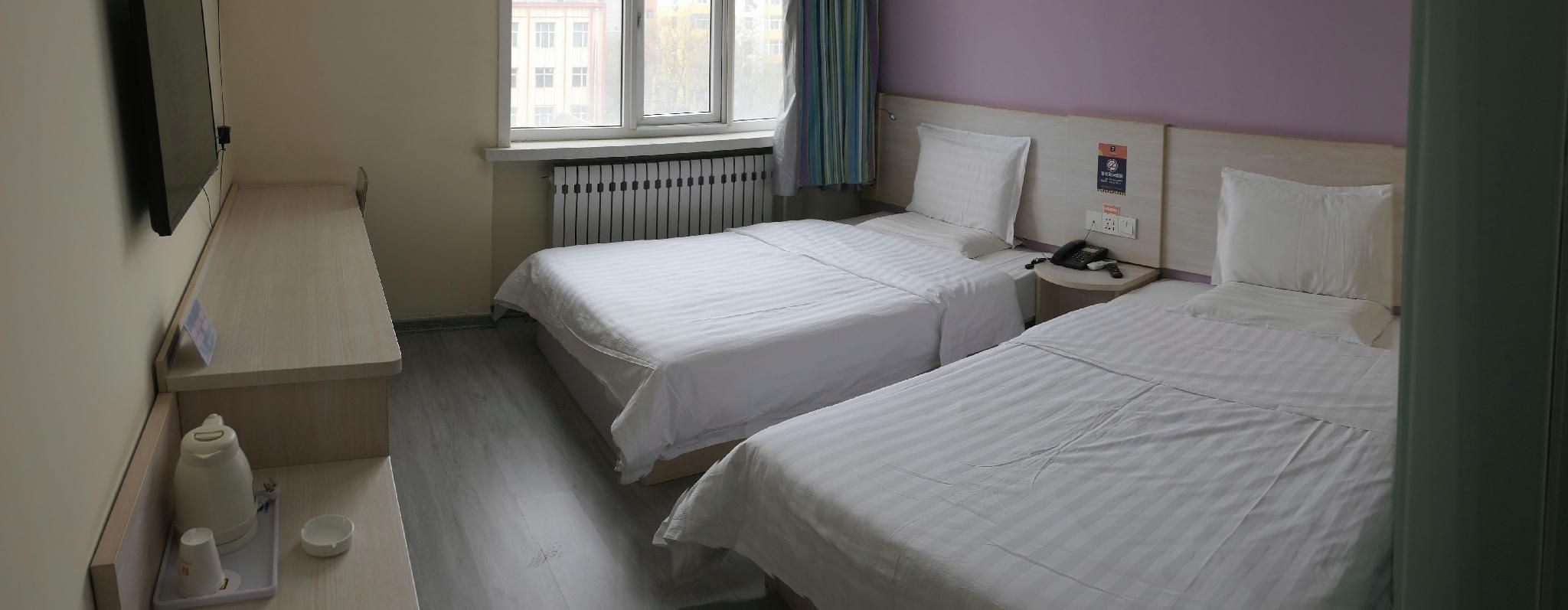 Select Twin Room