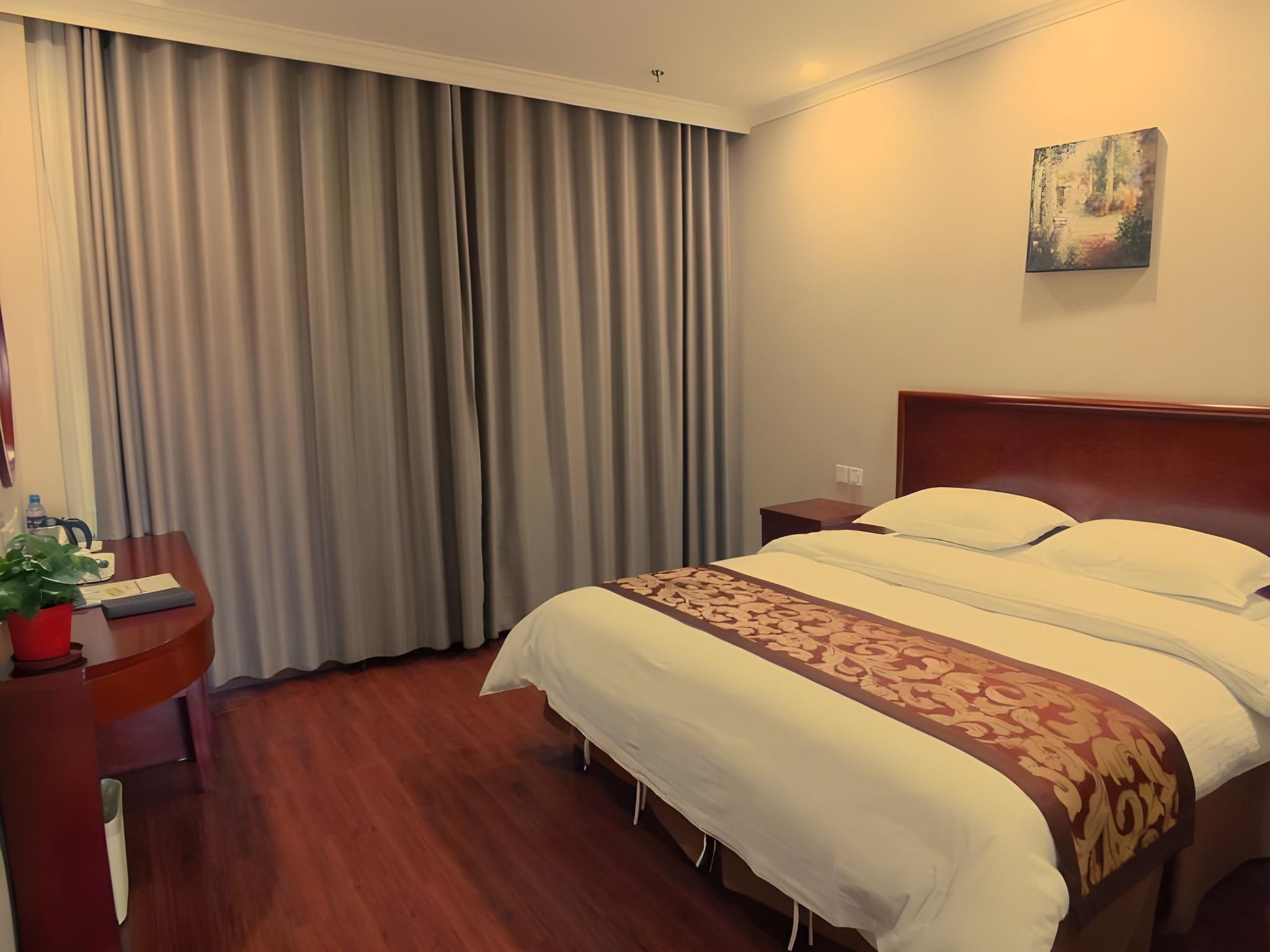 GTI - Fashion 1 Bed Room