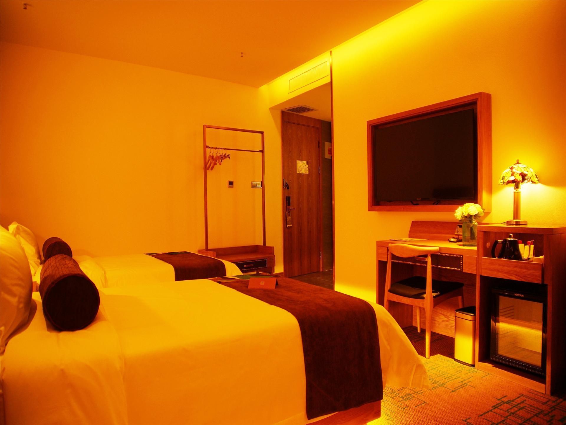 James Joyce - Feifan Twin