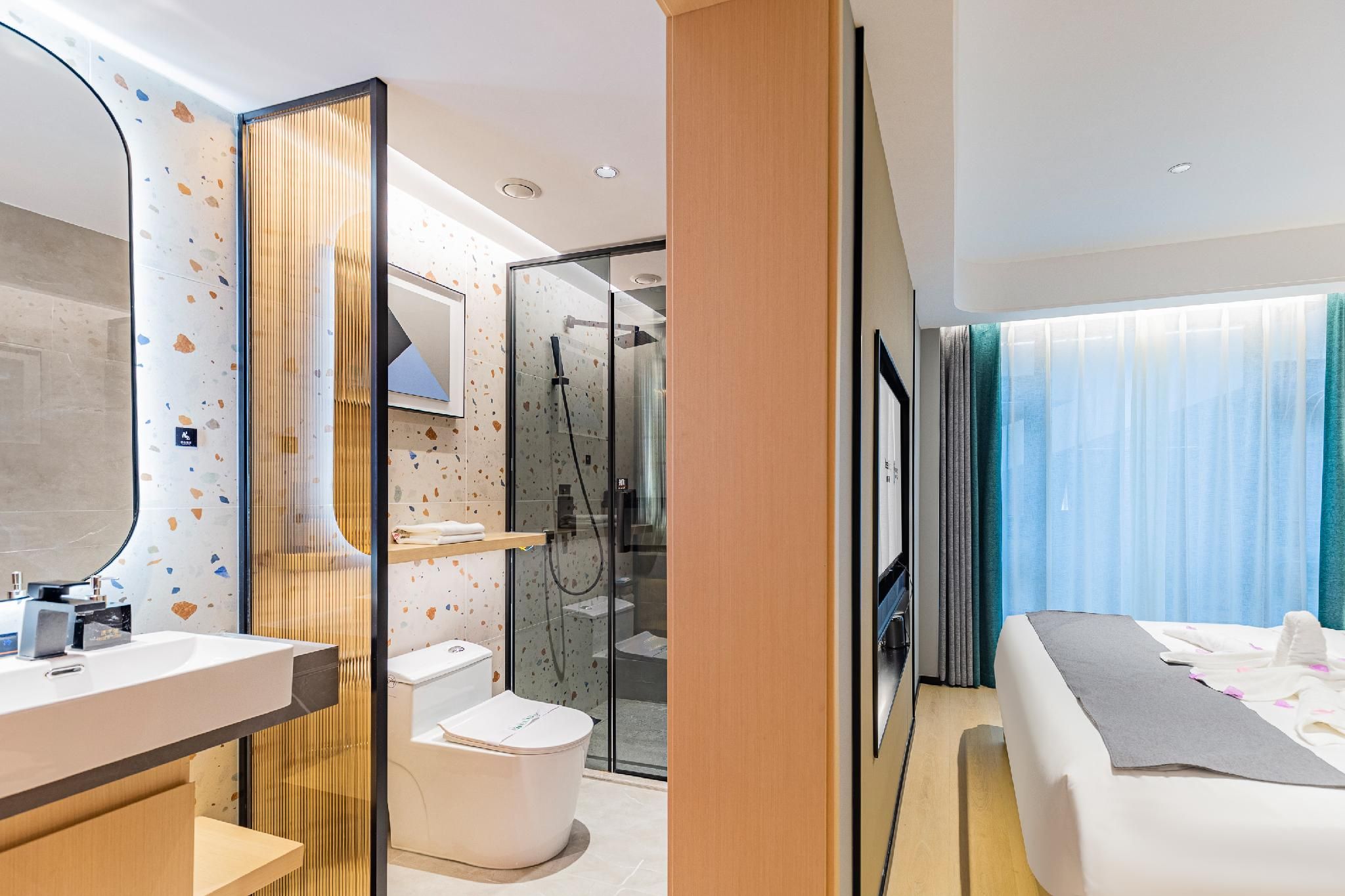 Rezen - Selected 1 Bed Room