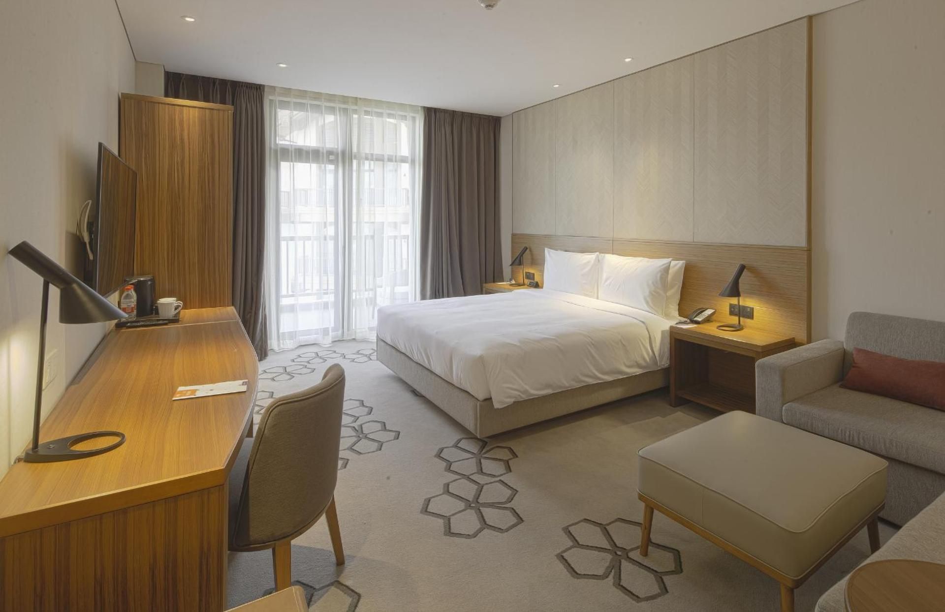 City View King Bed (with Sofa Bed)
