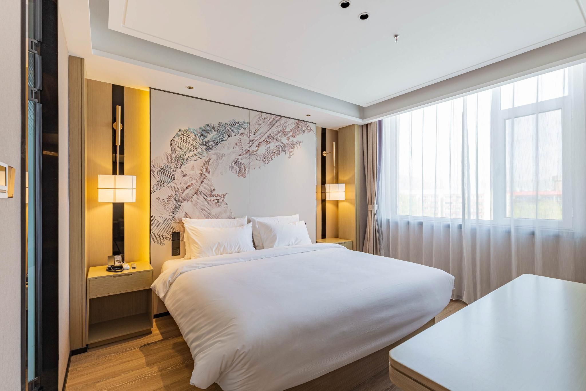 Starway Hotel Zhangjiakou Municipal Party School Huazhu - Deluxe Suite