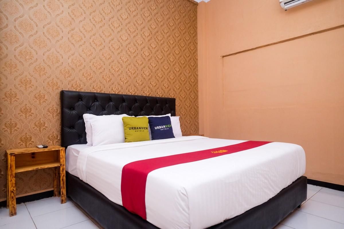 Urbanview Hotel L'Tefa Pemalang Superior Room 3