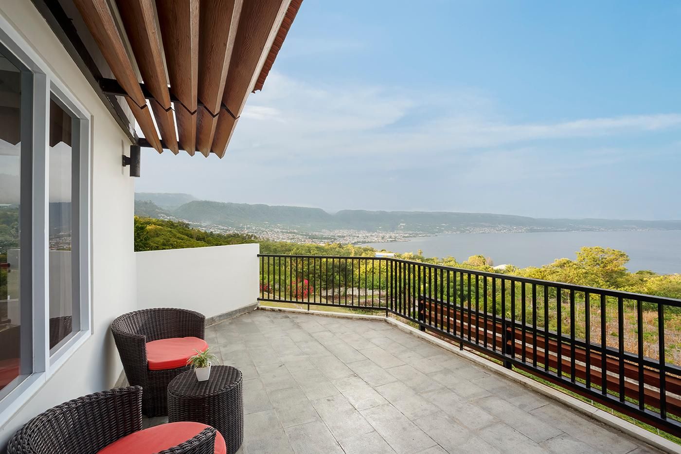 Suite With Terrace