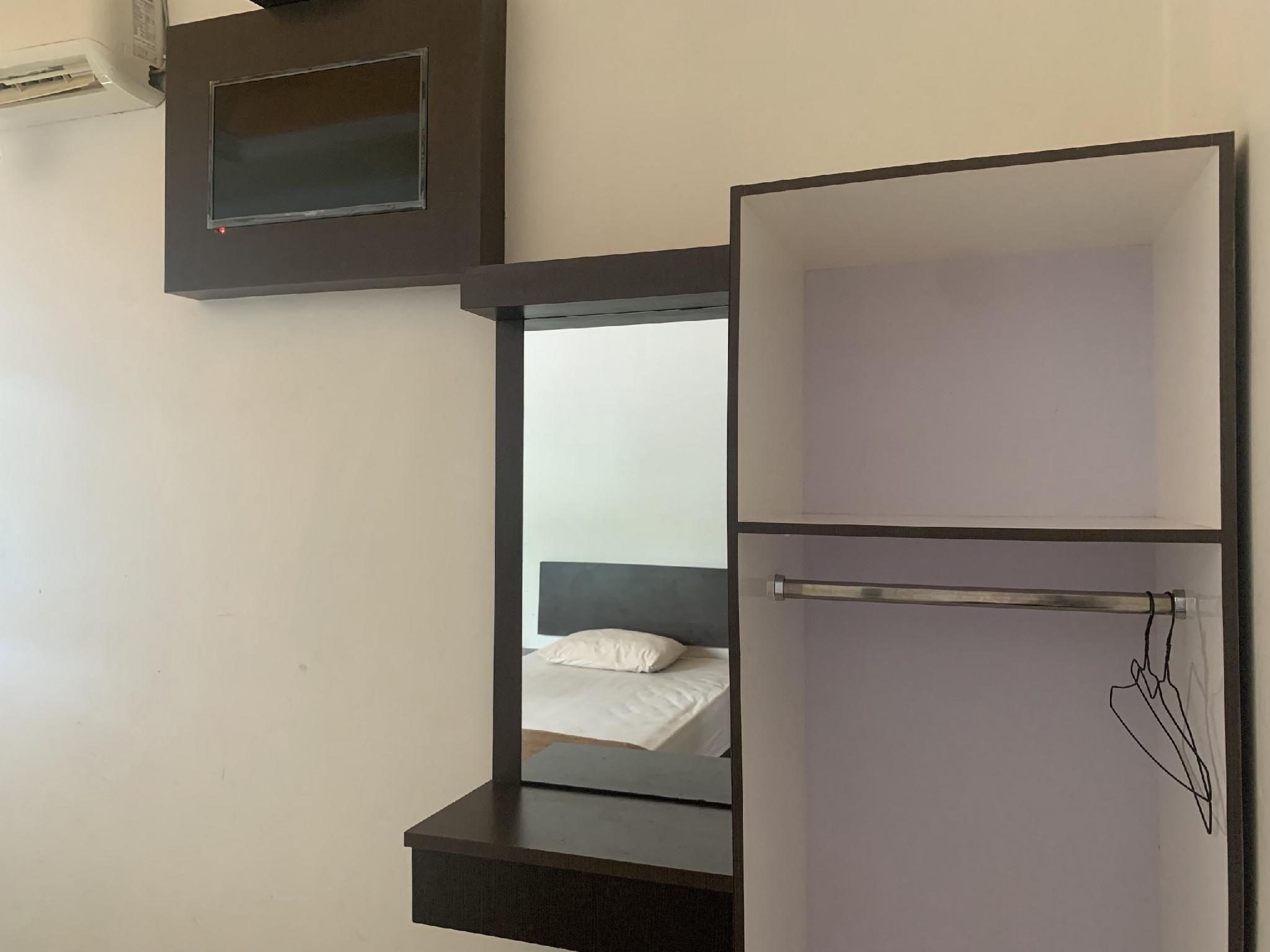 Hotel O Penginapan Laota Syariah Near Rumah Sakit Islam Faisal Makassar Standard Double Room 2