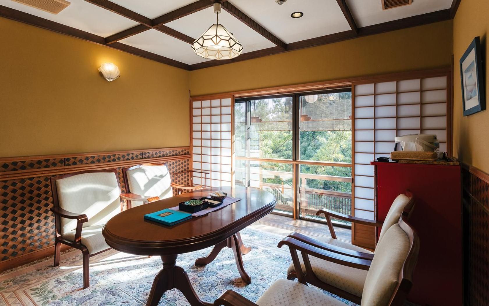 Standard Japanese-Style Room