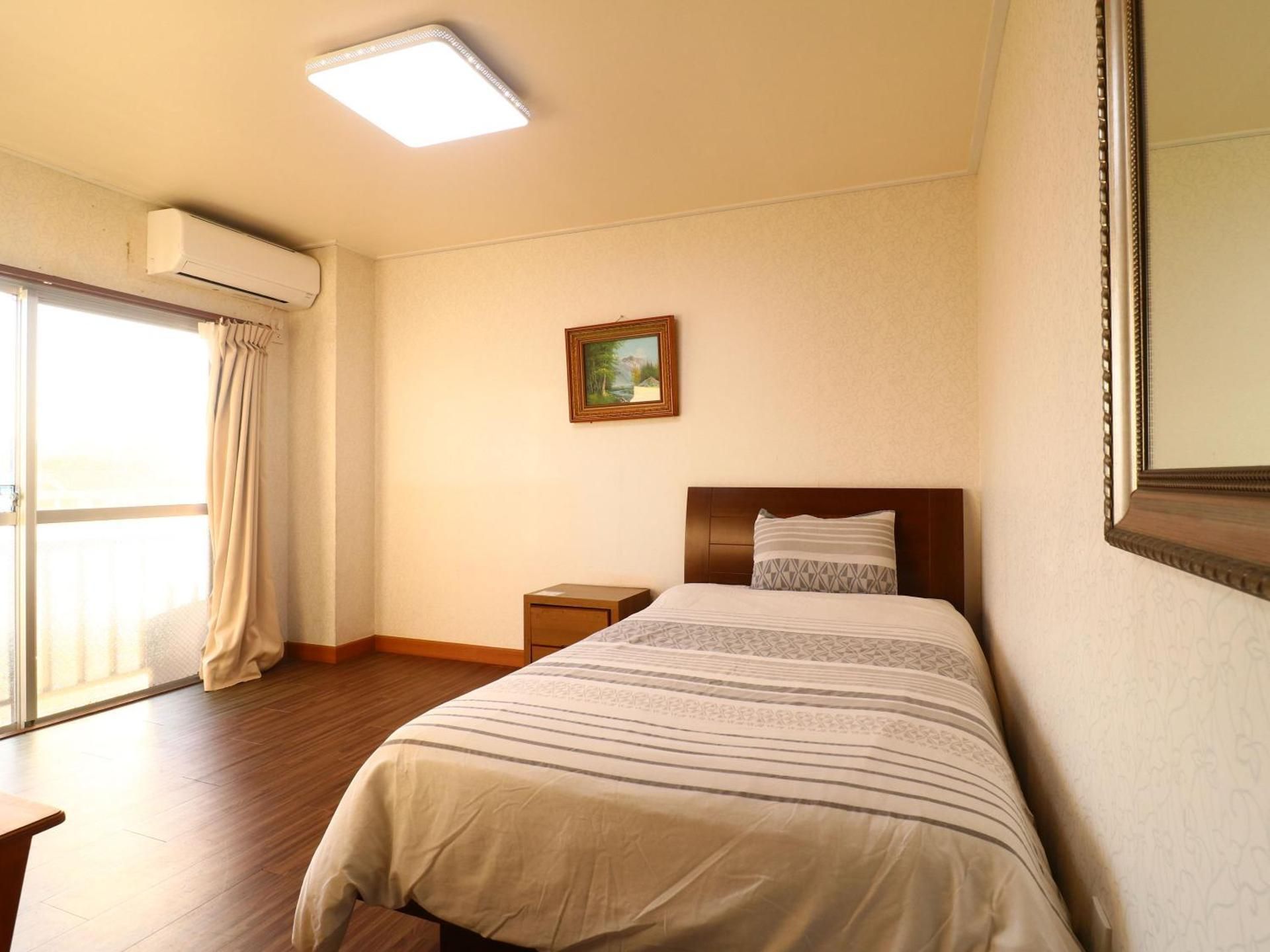 Single Room with Shower