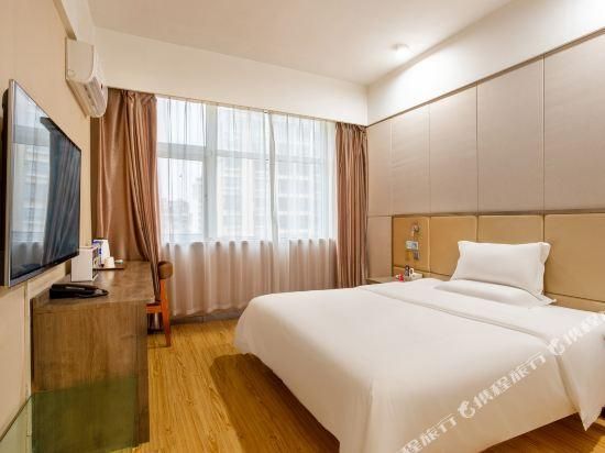 PAI Huixuan Bed Room