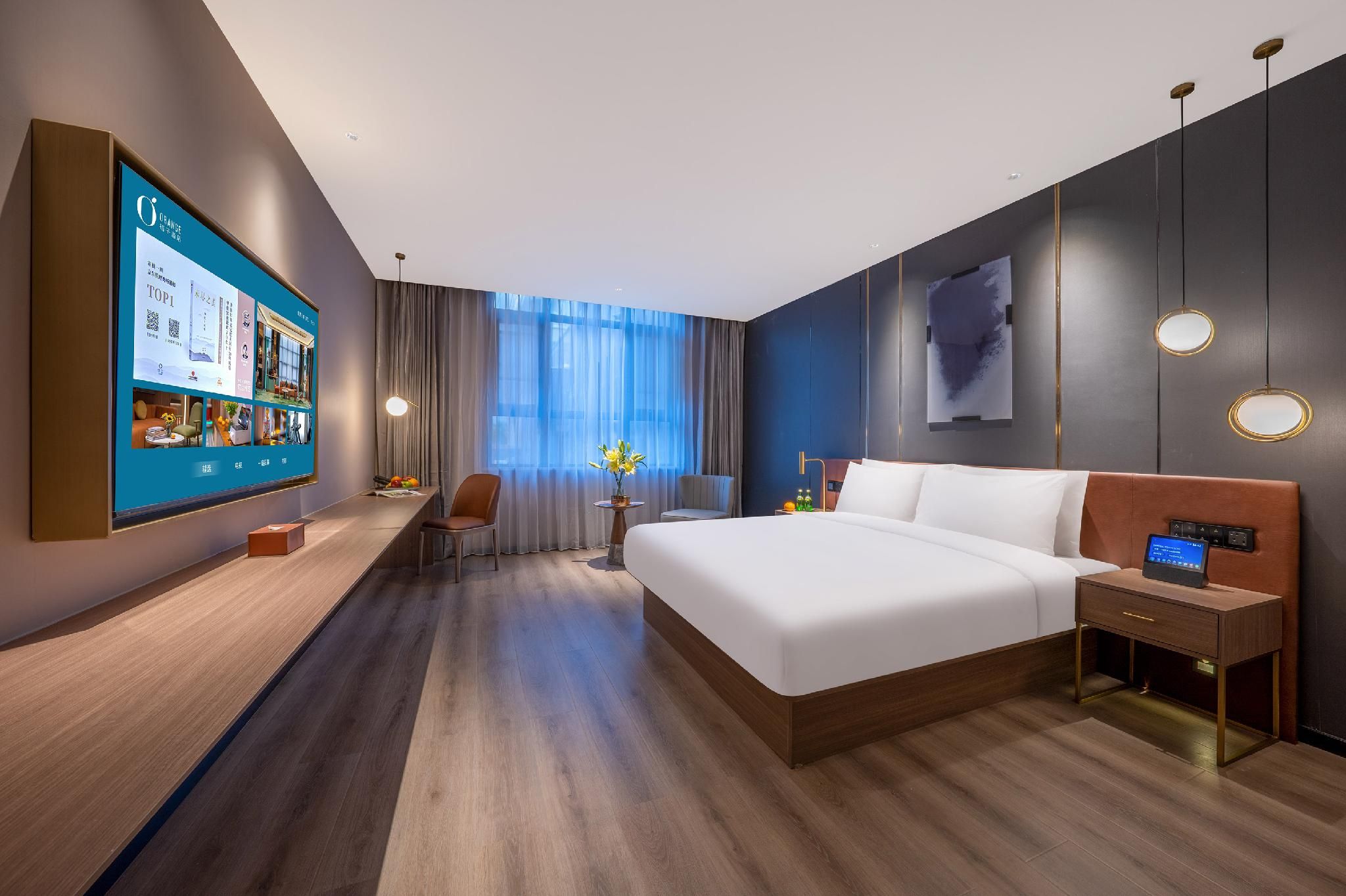 Huazhu - Deluxe Bed Room