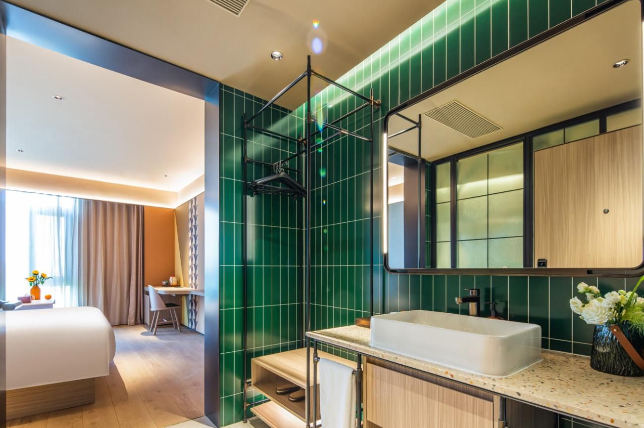 Huazhu - California Sunshine Superior 1 Bed Room