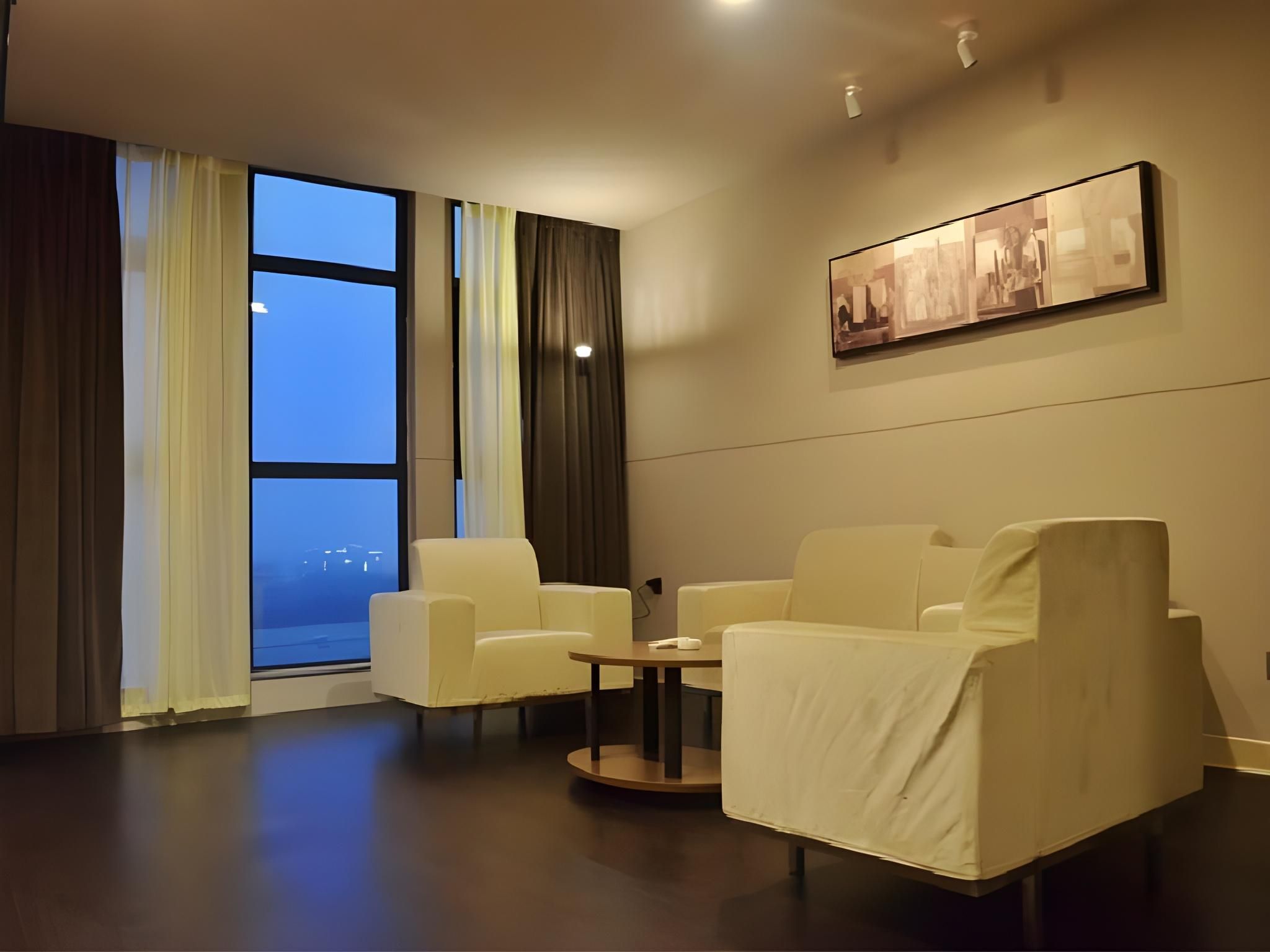 Business Suite A