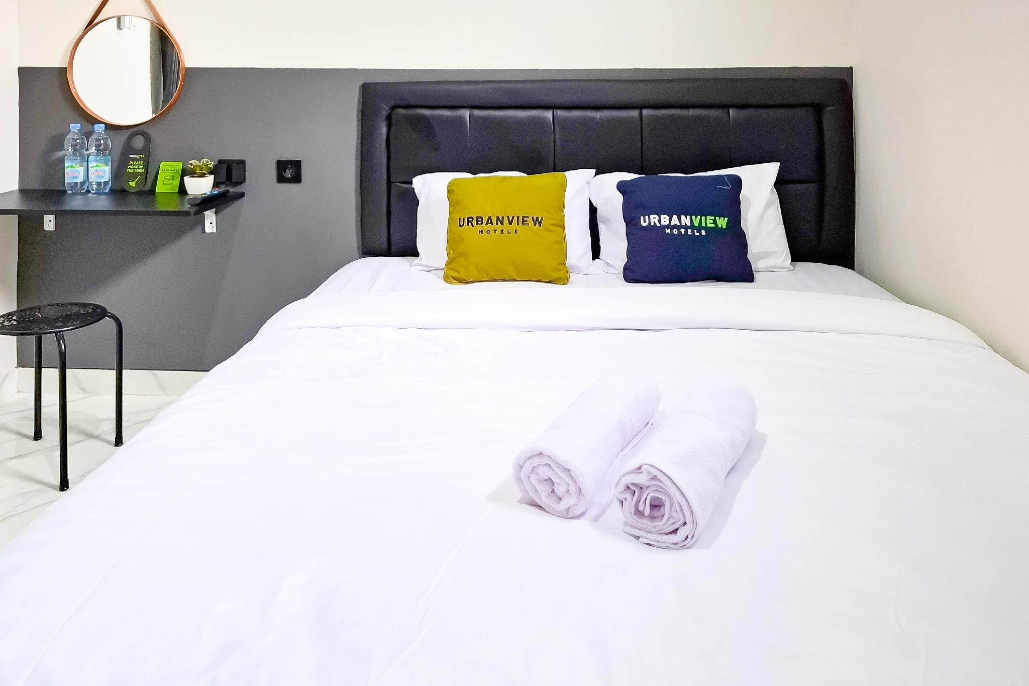 Urbanview Hotel Syariah Terra House Pati by RedDoorz Standard Room