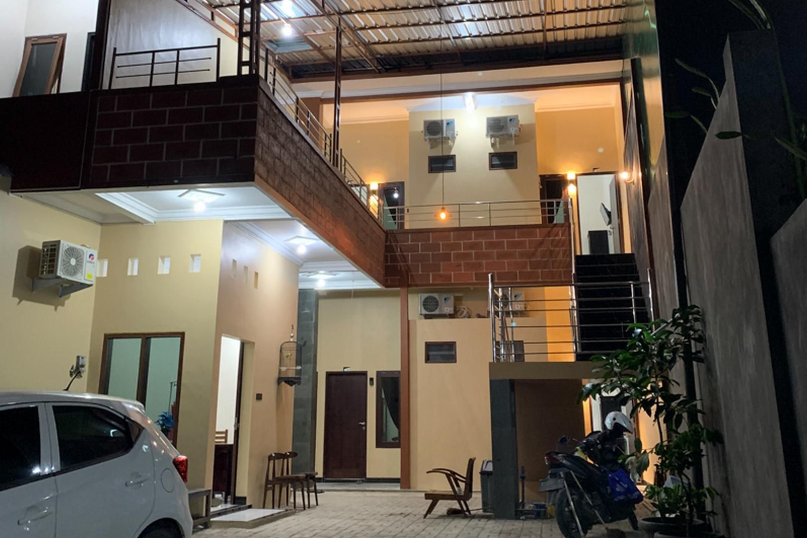 RedDoorz Syariah near Kawasan Simpang Lima Pati