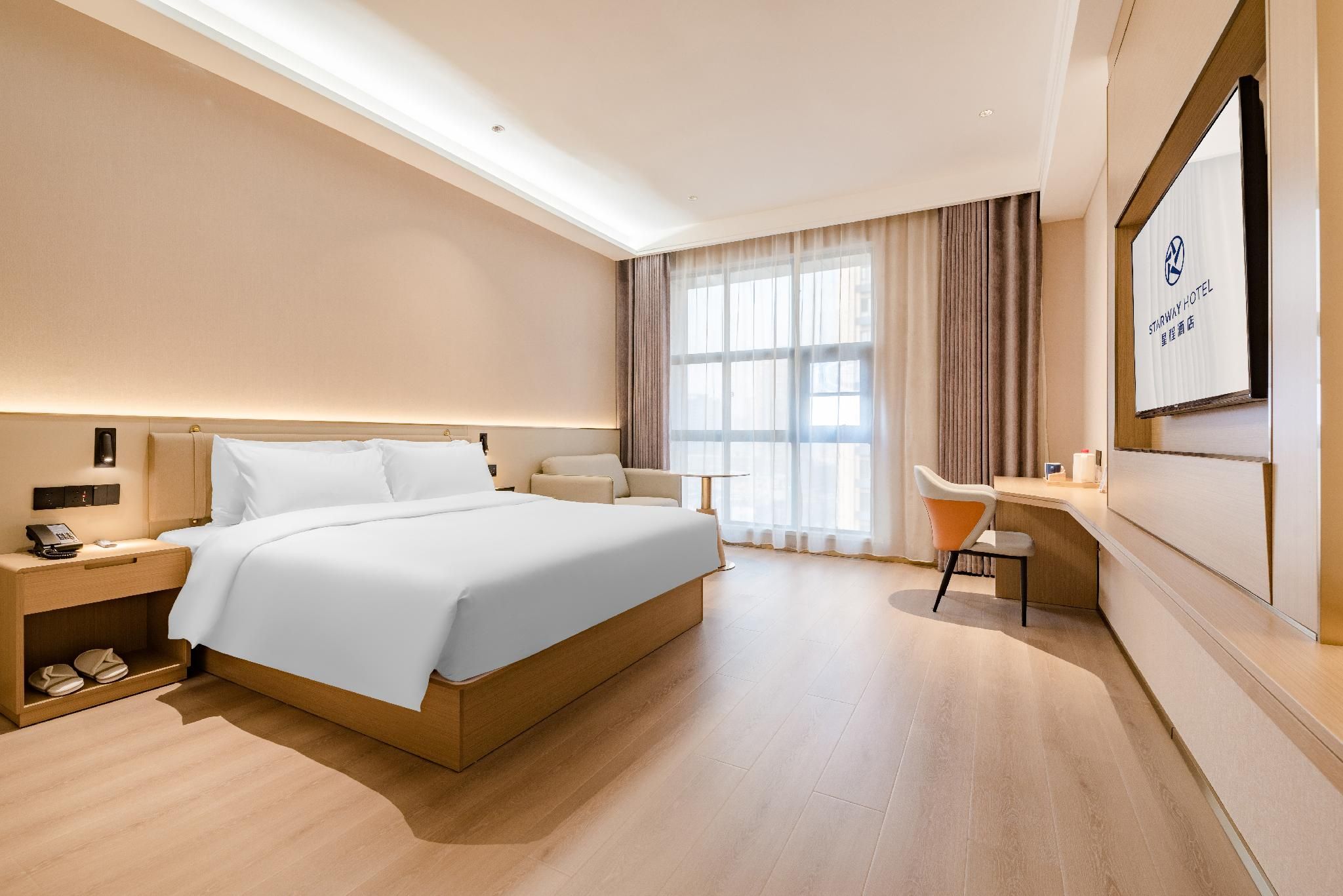 Huazhu - Superior BedRoom