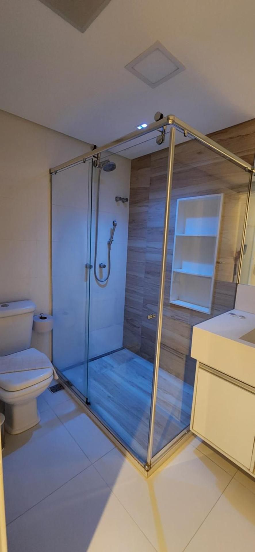 Two-Bedroom Deluxe Apartment