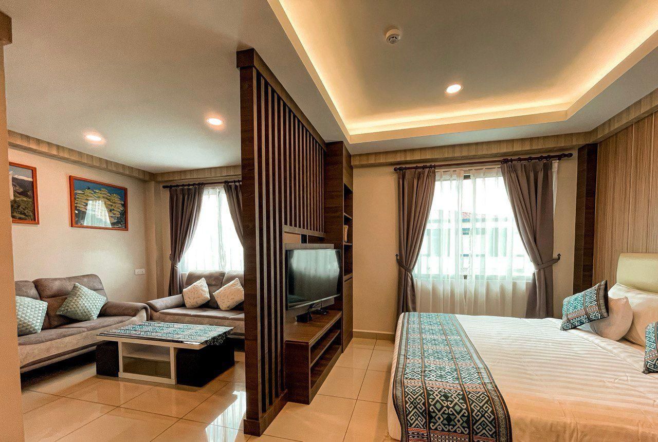 Executive Suite