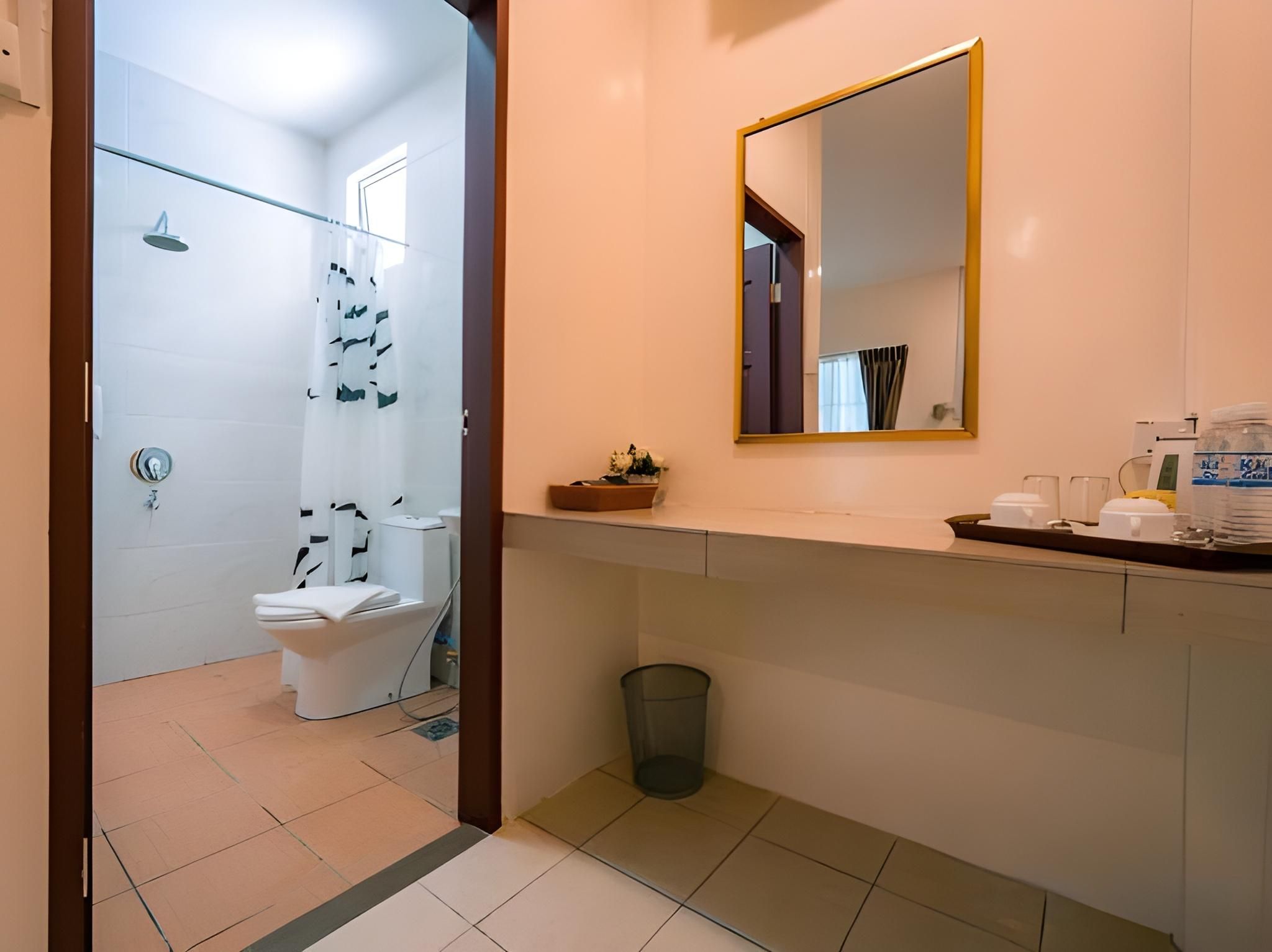 Deluxe King Room