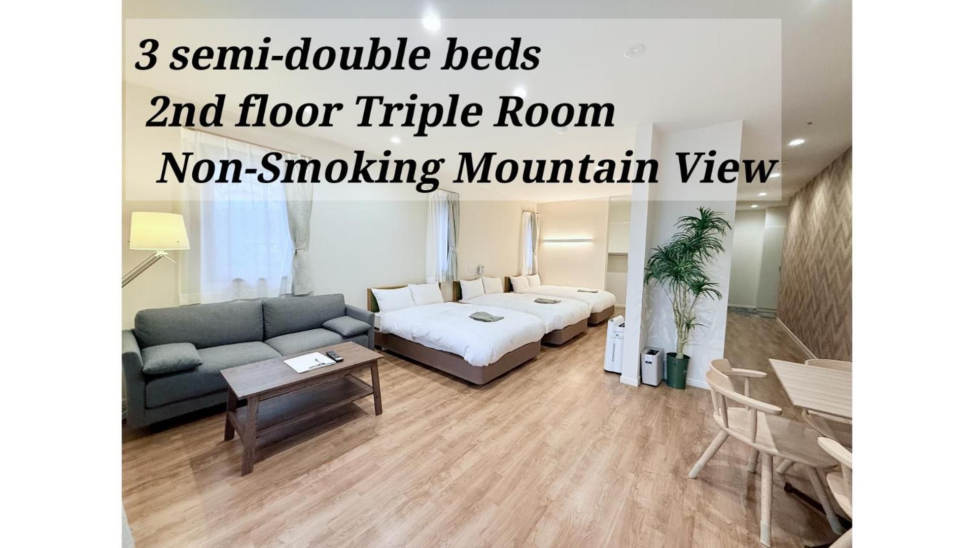 Triple Room with Mountain View