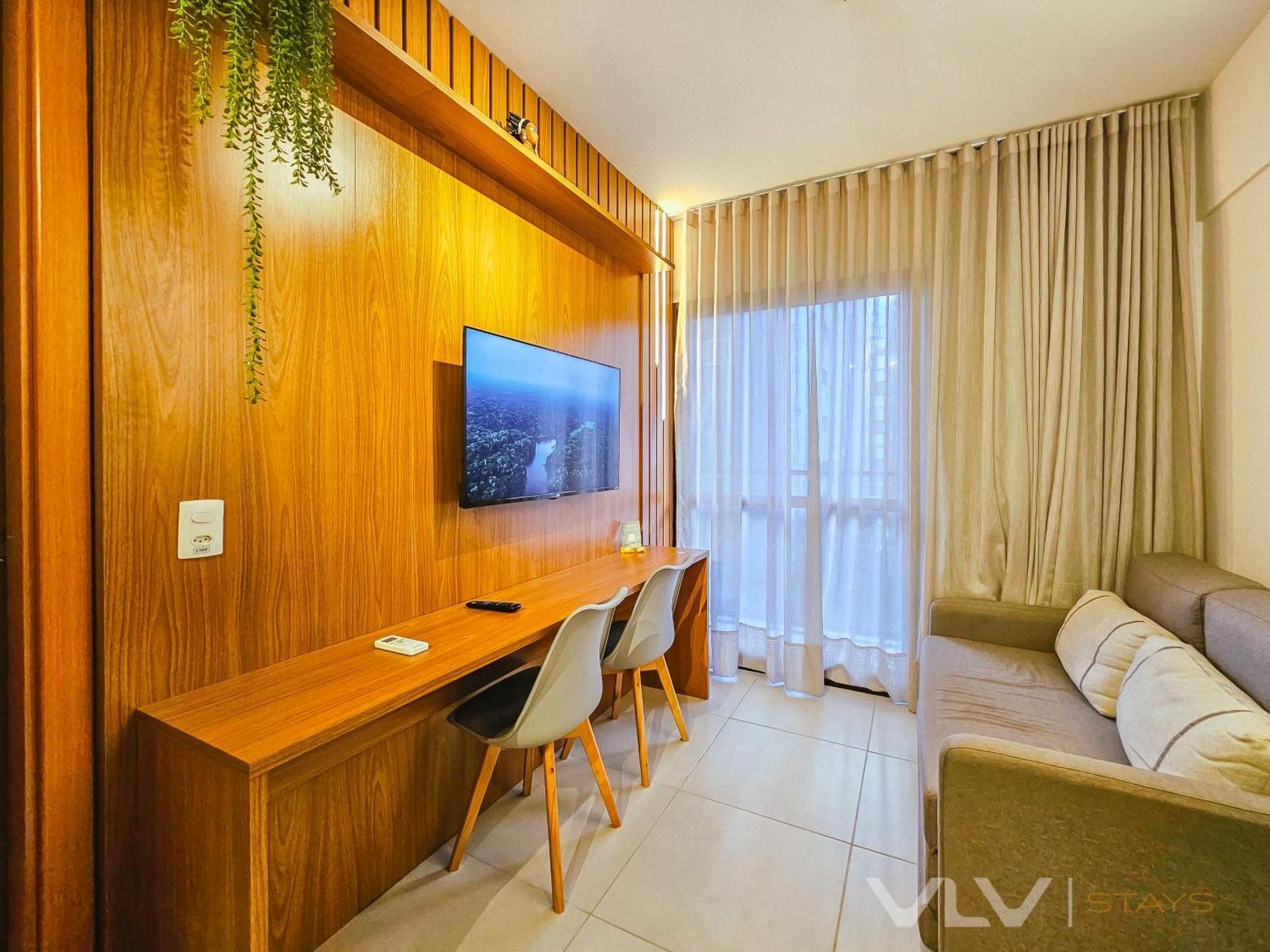 One-Bedroom Deluxe Apartment
