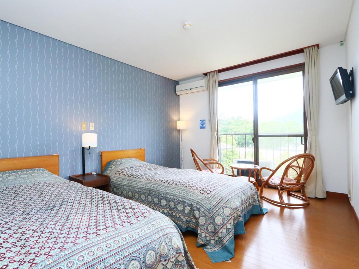 Twin Room with Lake View