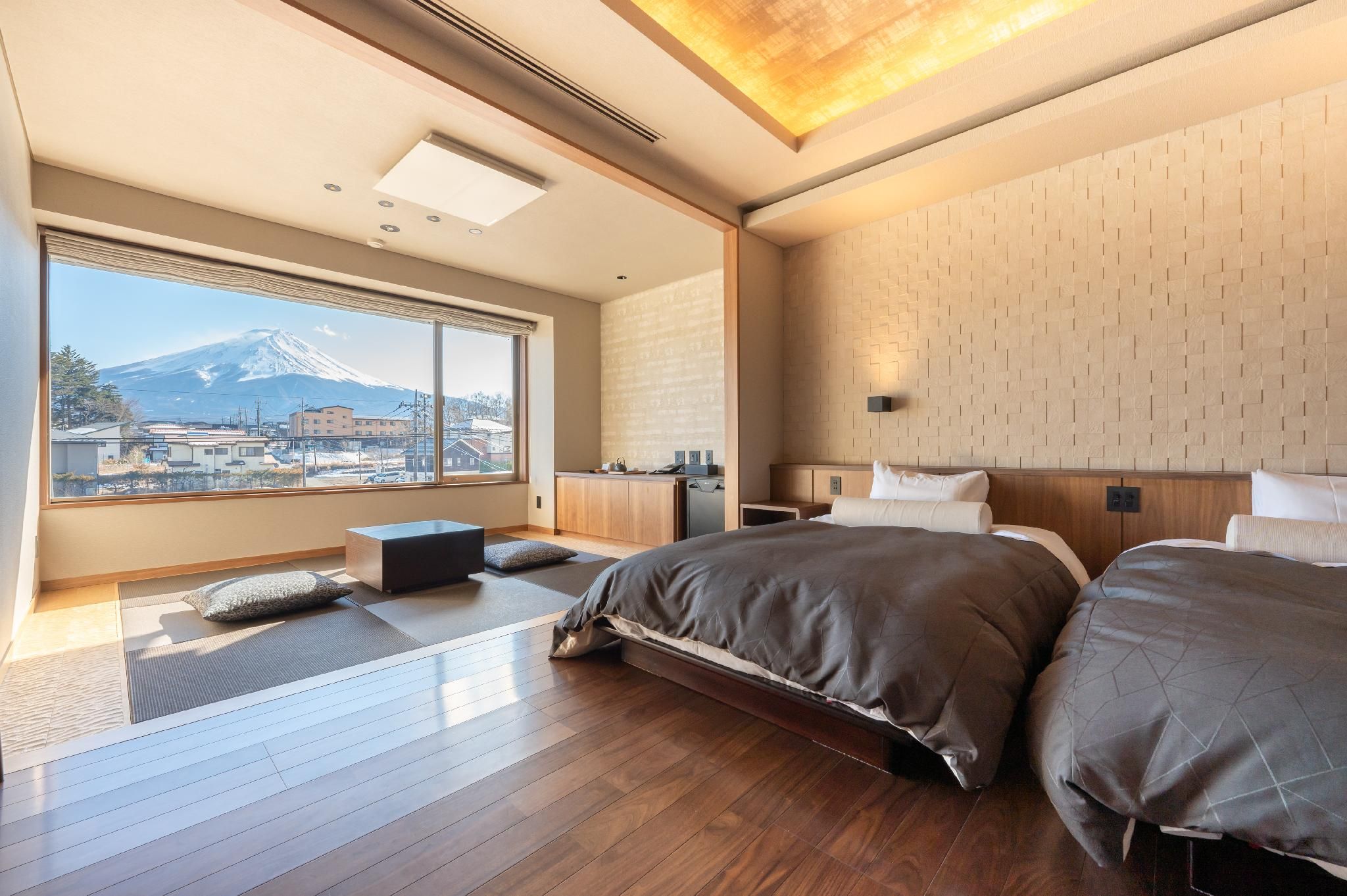 4th Floor Mount Fuji View Japanese-Western Style Room with Bath