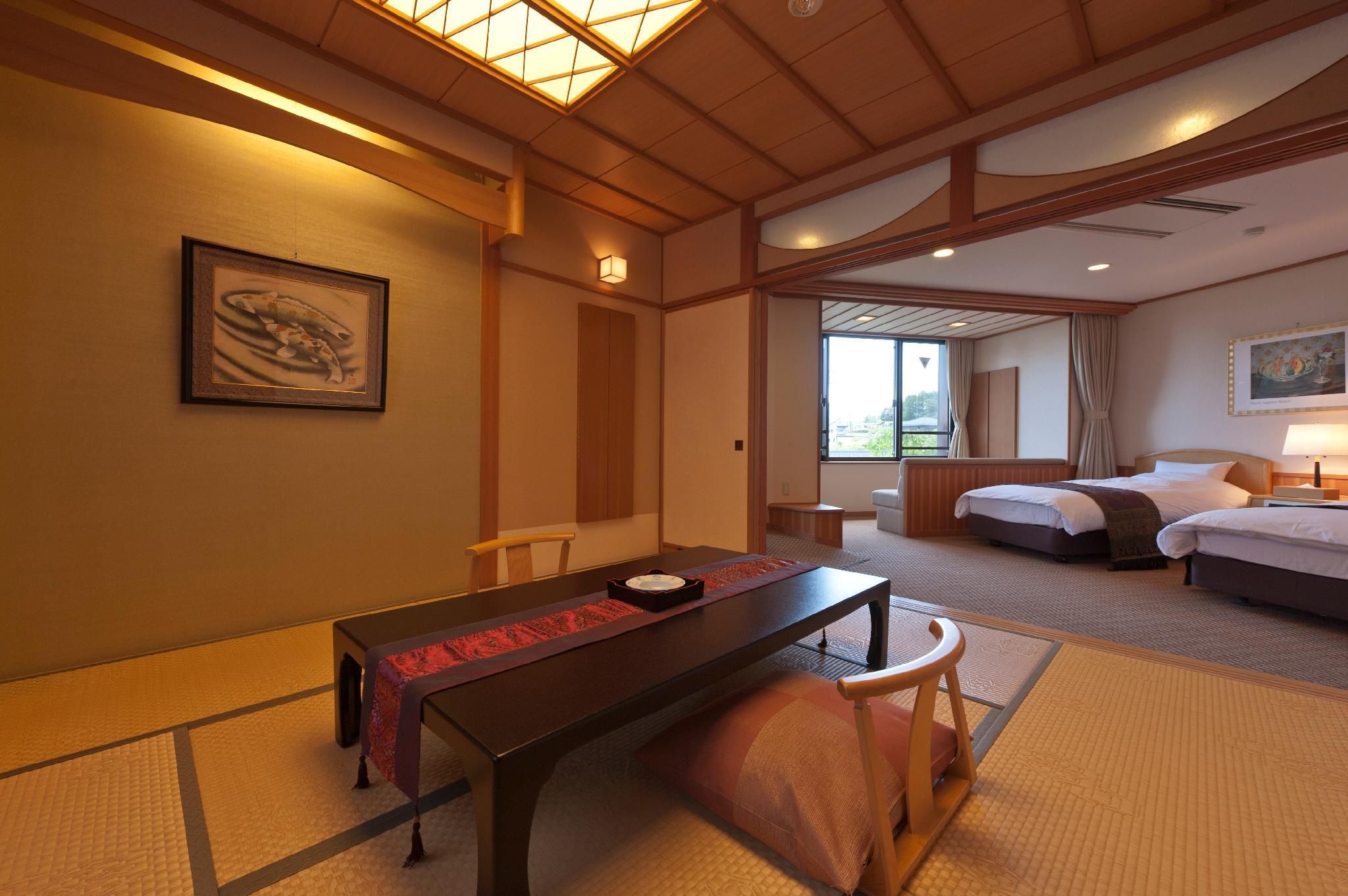 3rd Floor Universal Japanese-Western Style Room