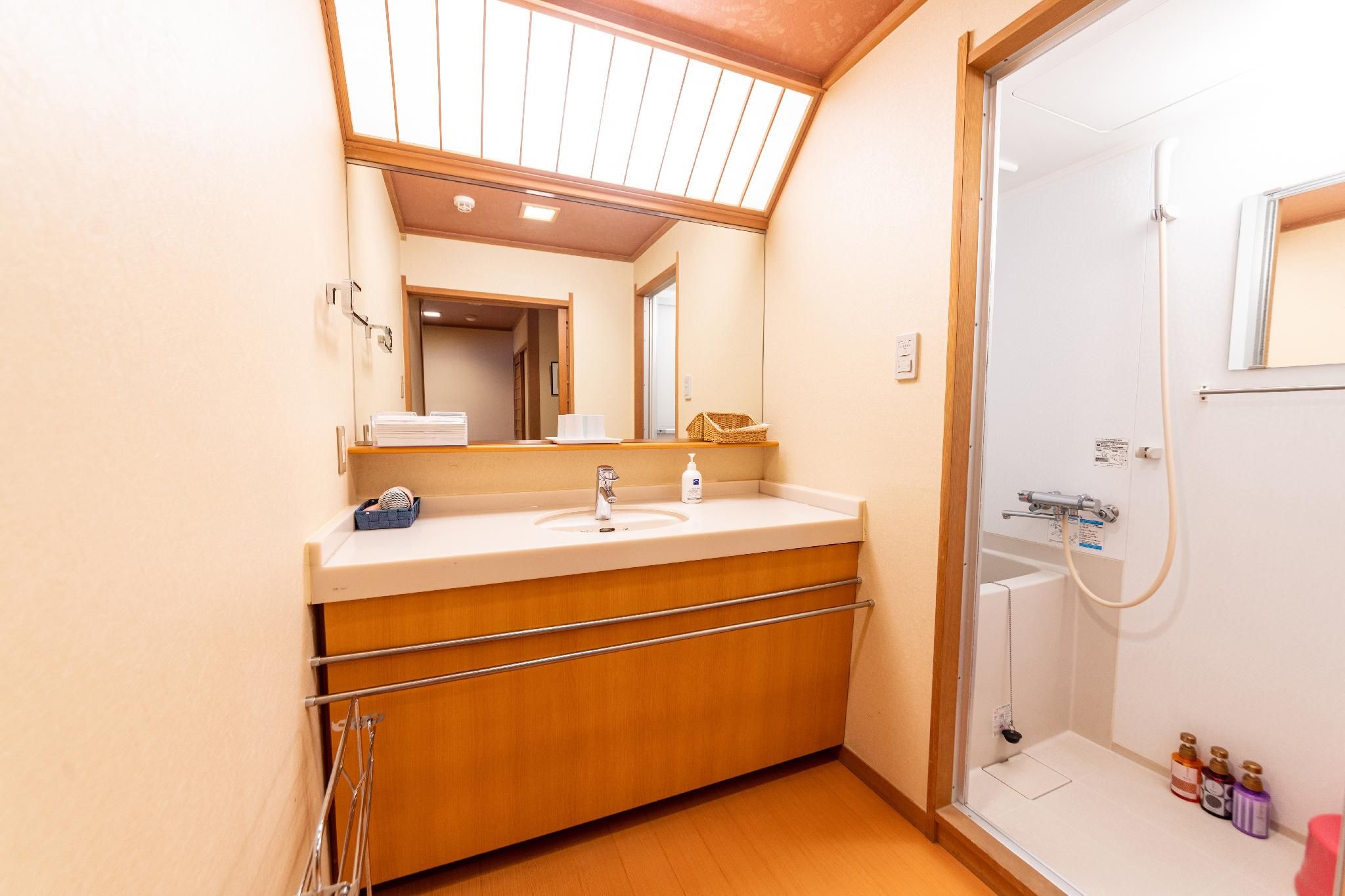3rd Floor Japanese Style Room with 12 Tatami and without Mt. Fuji View