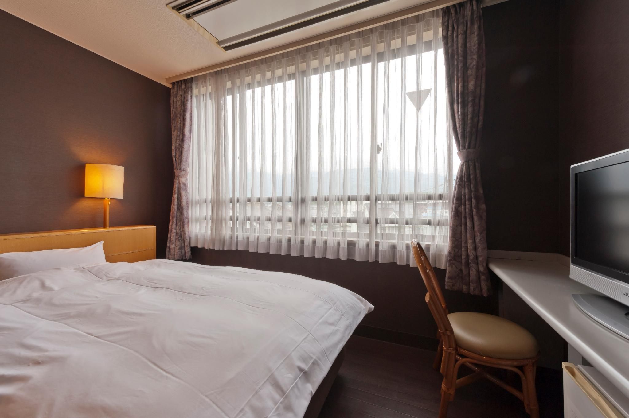 Small Room with Semi-Double Bed, without Mt. Fuji View