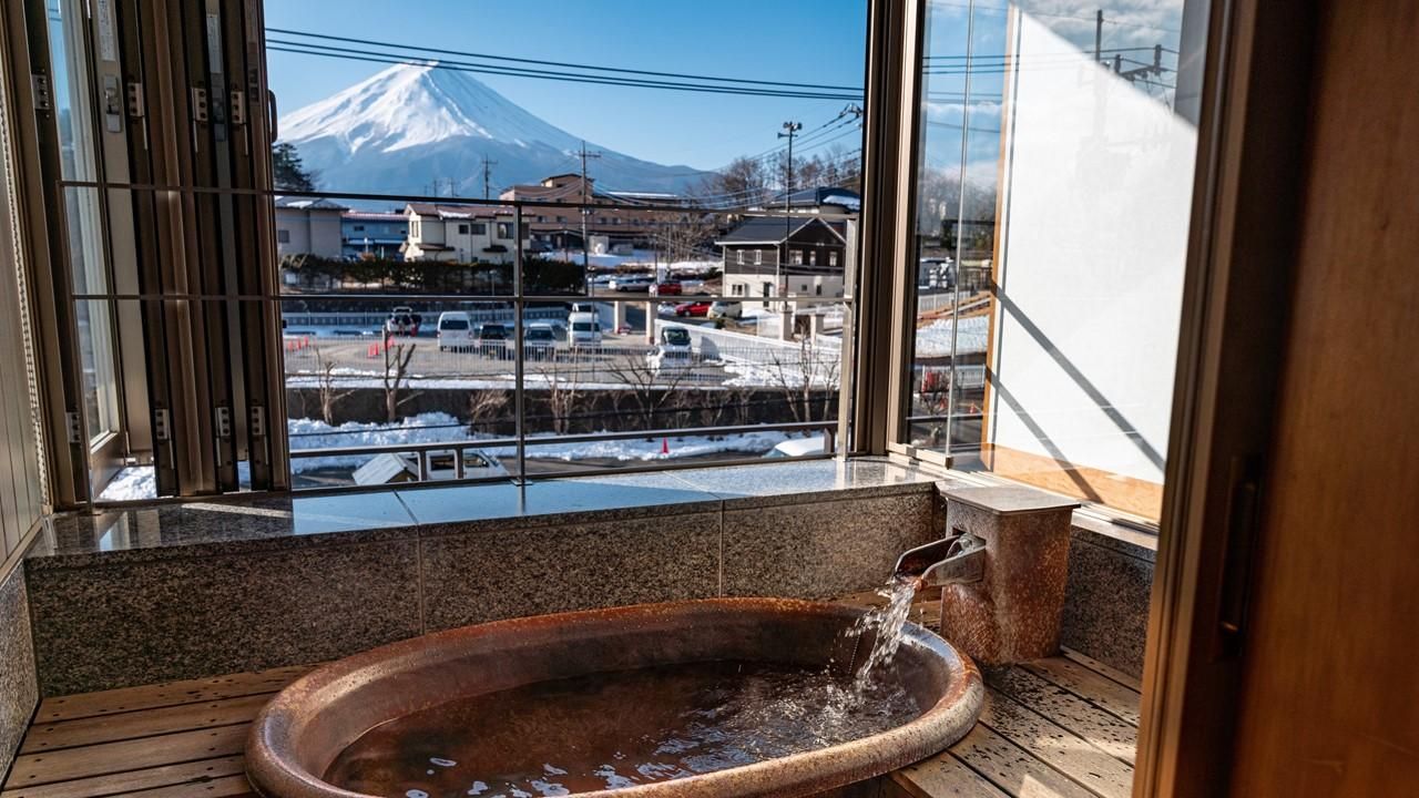 2nd-3rd Floor Mount Fuji View Japanese Style Room with 12 Tatami, Bath and Sofa