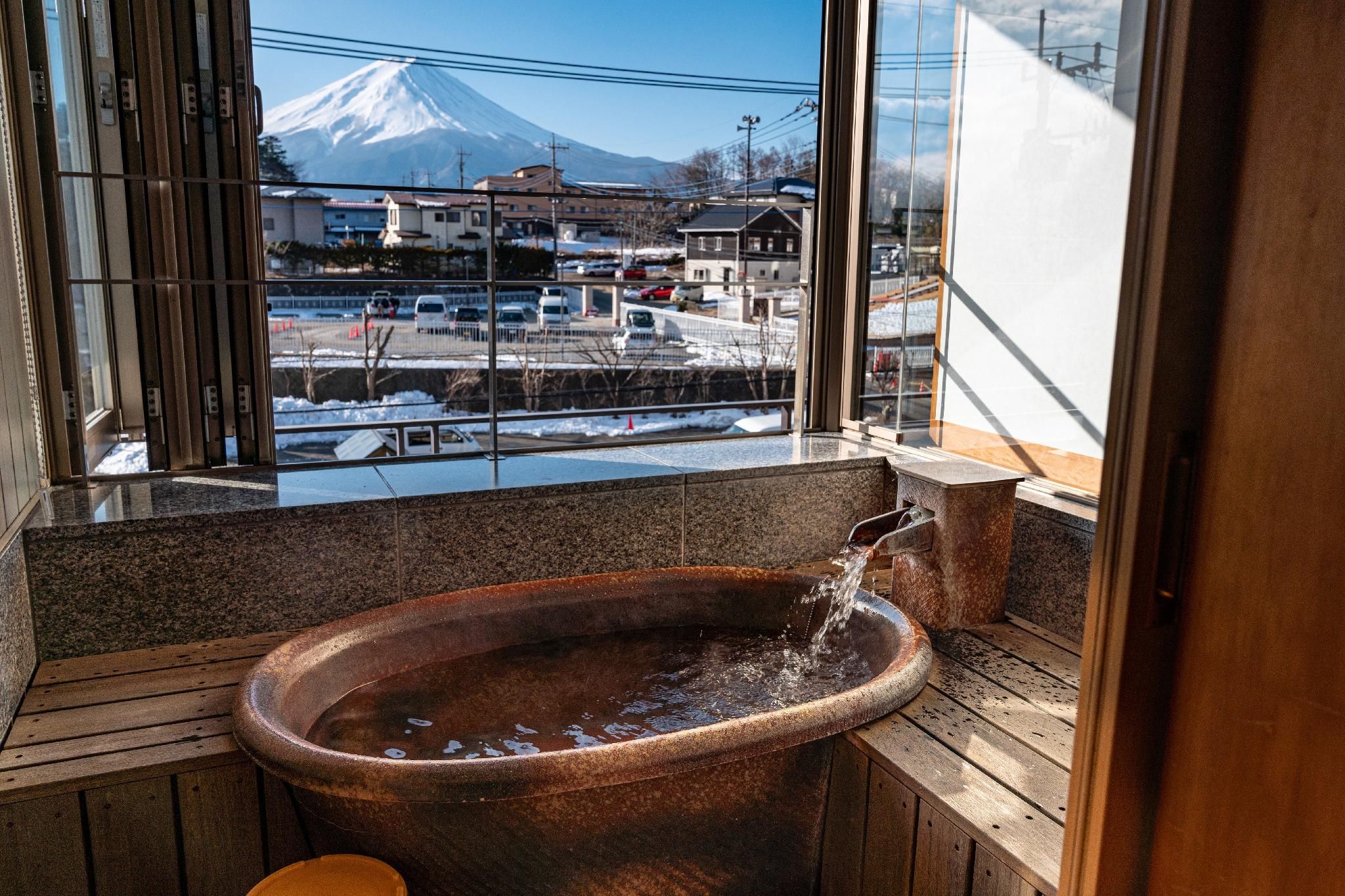 2nd-3rd Floor Mount Fuji View Japanese-Western Style Room with Bath