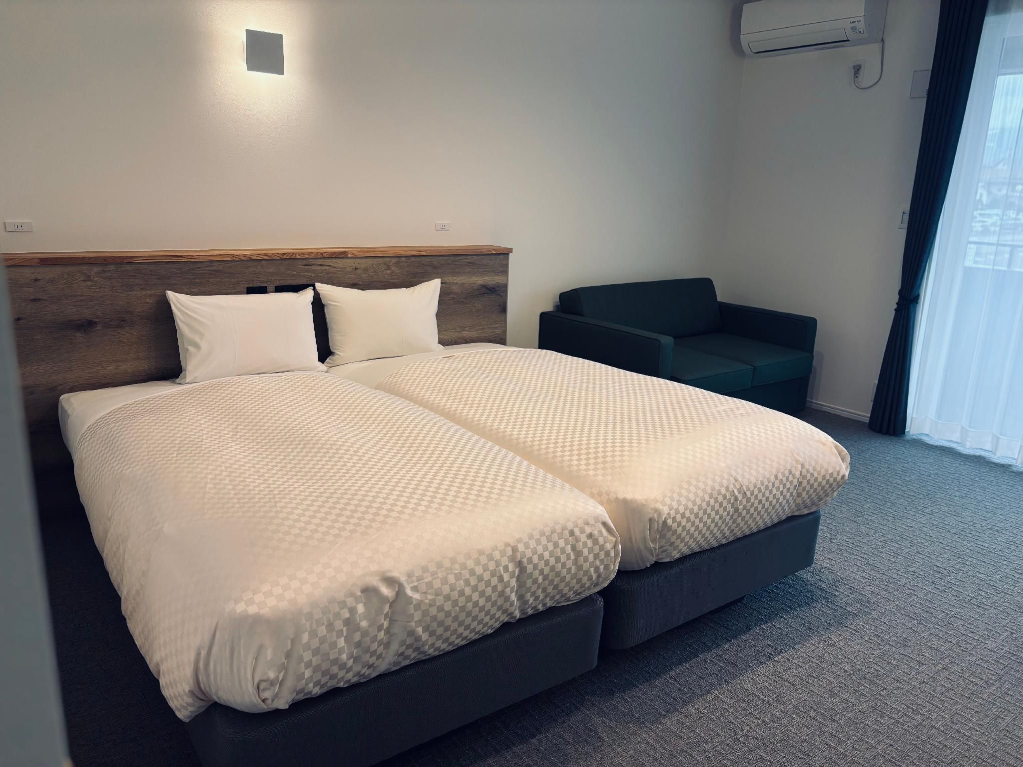 Extra Twin Room - Non-Smoking
