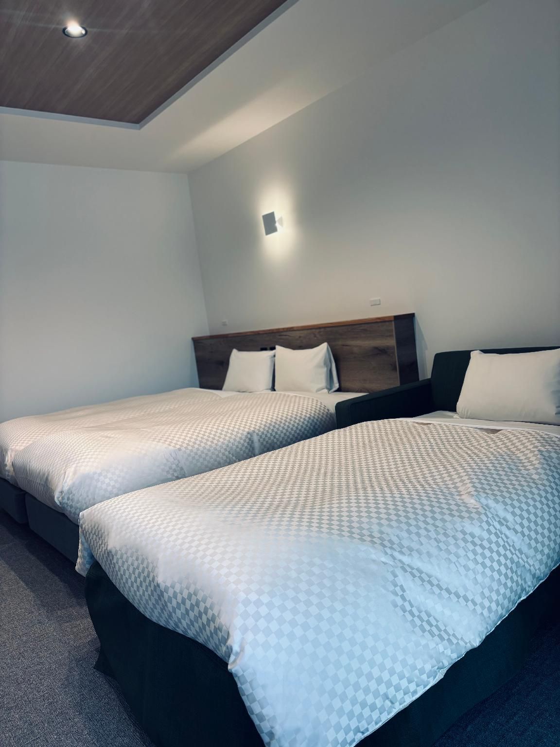 Extra Twin Room - Non-Smoking