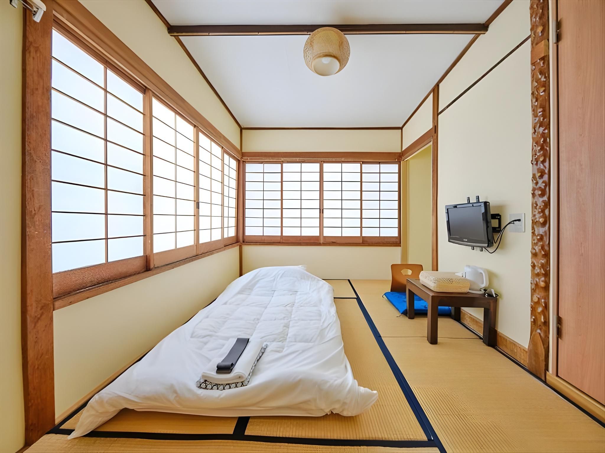Standard Single Room A - Non-Smoking