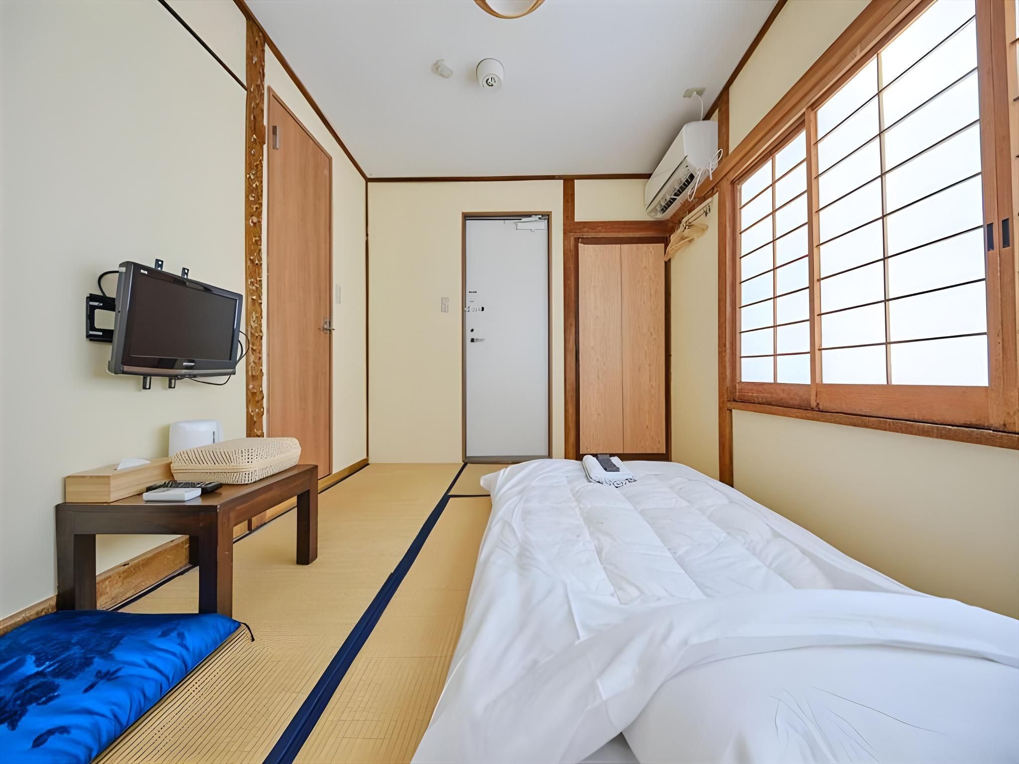 Standard Single Room A - Non-Smoking