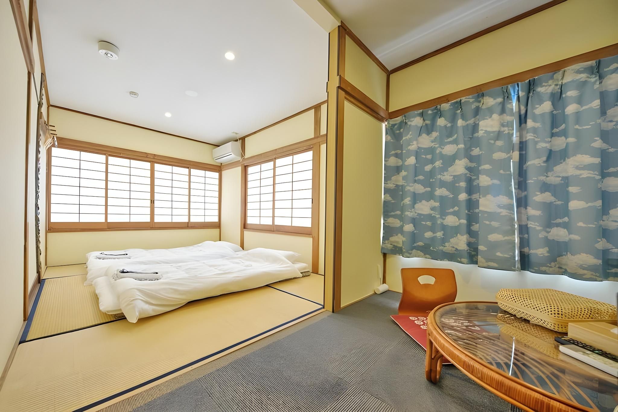 Twin Room with Mountain View