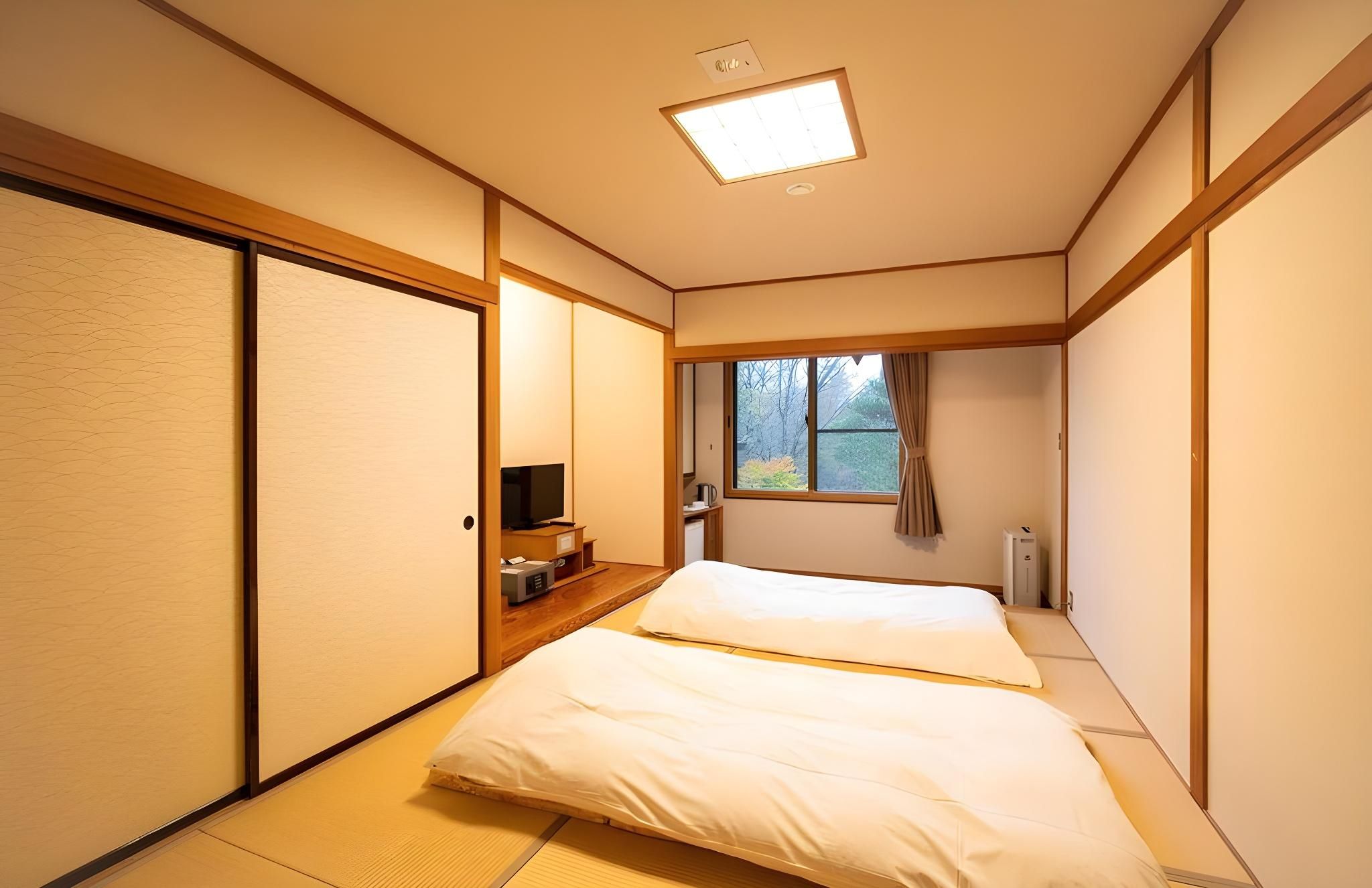 Japanese-Style Room