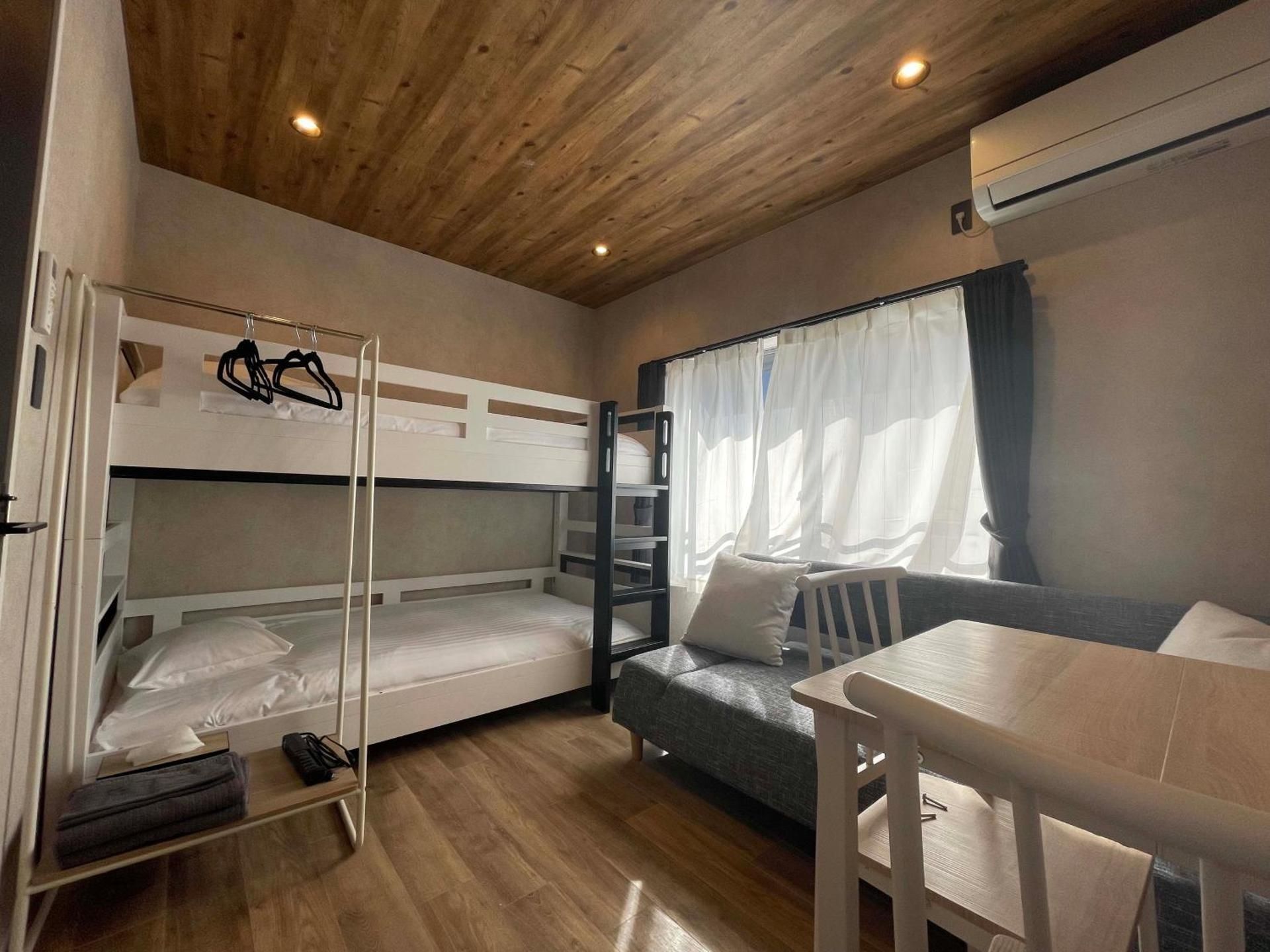 Triple Guest Room