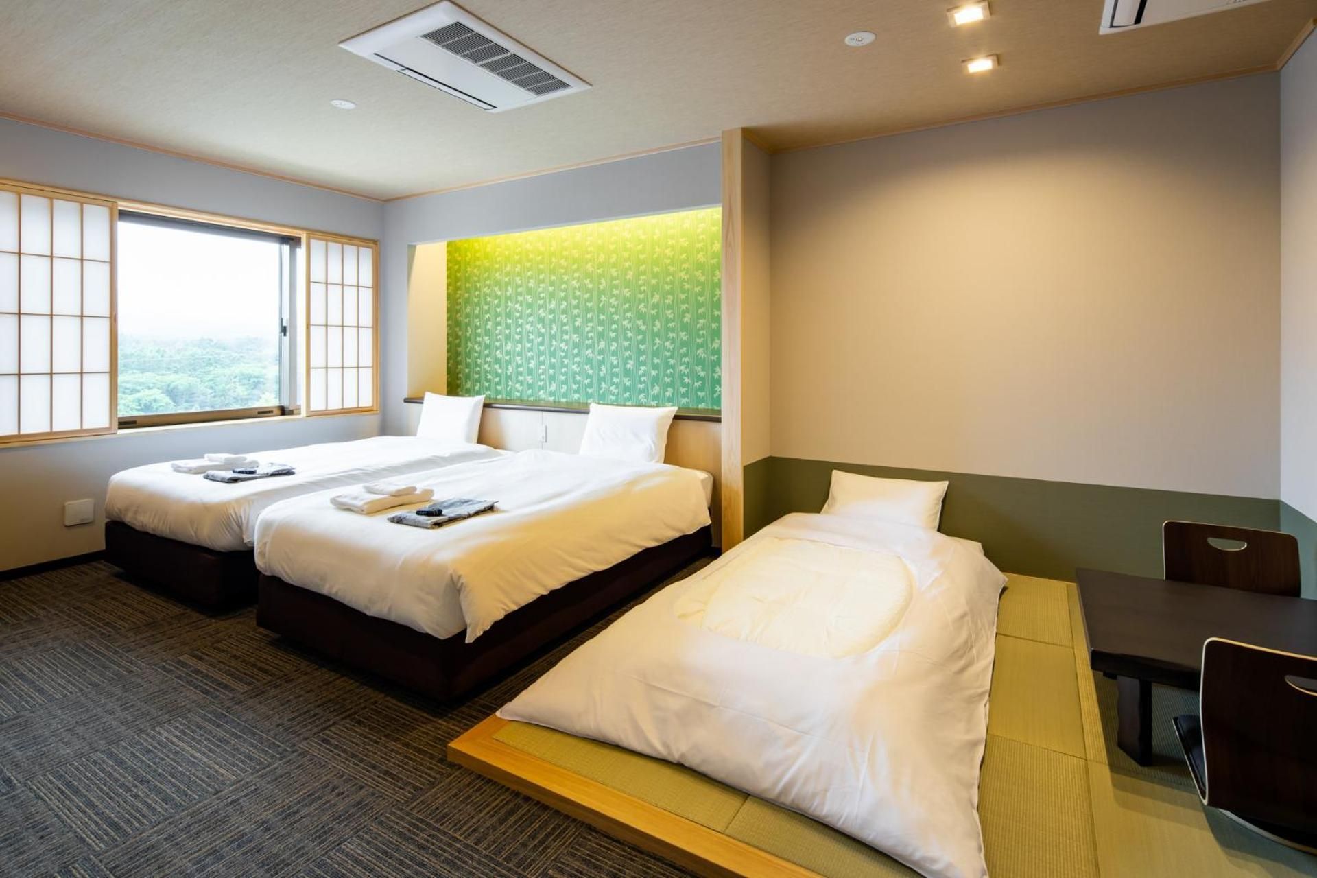 Room with Tatami Area and Mt.Fuji View