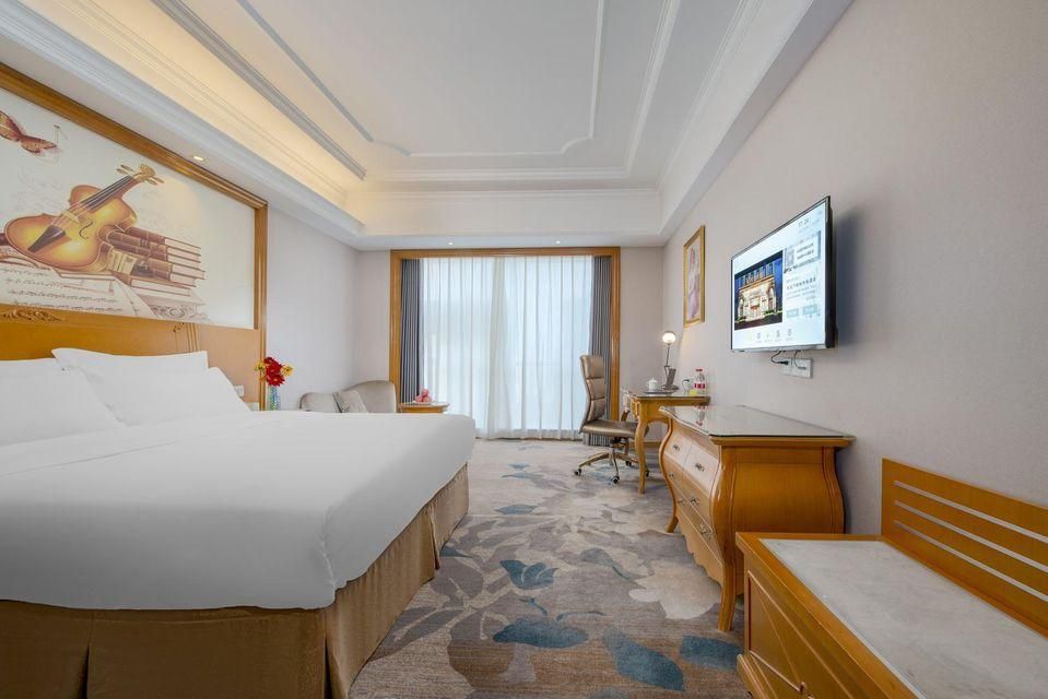 WH - Superior Bed Room