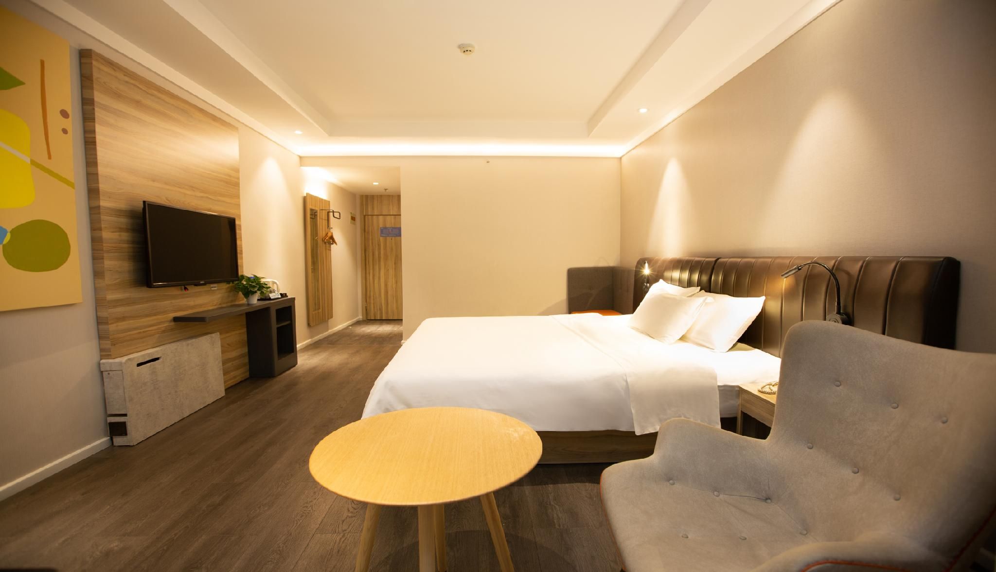 Huazhu - Superior BedRoom