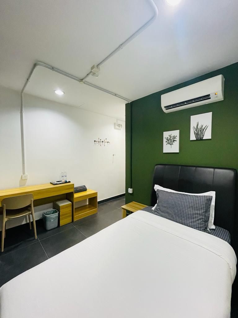 Standard Single Room