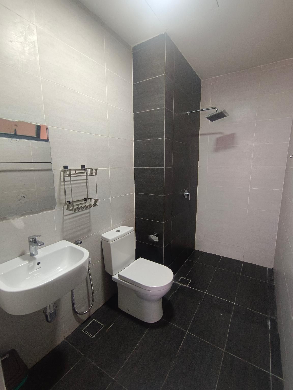 One Bedroom Apartment