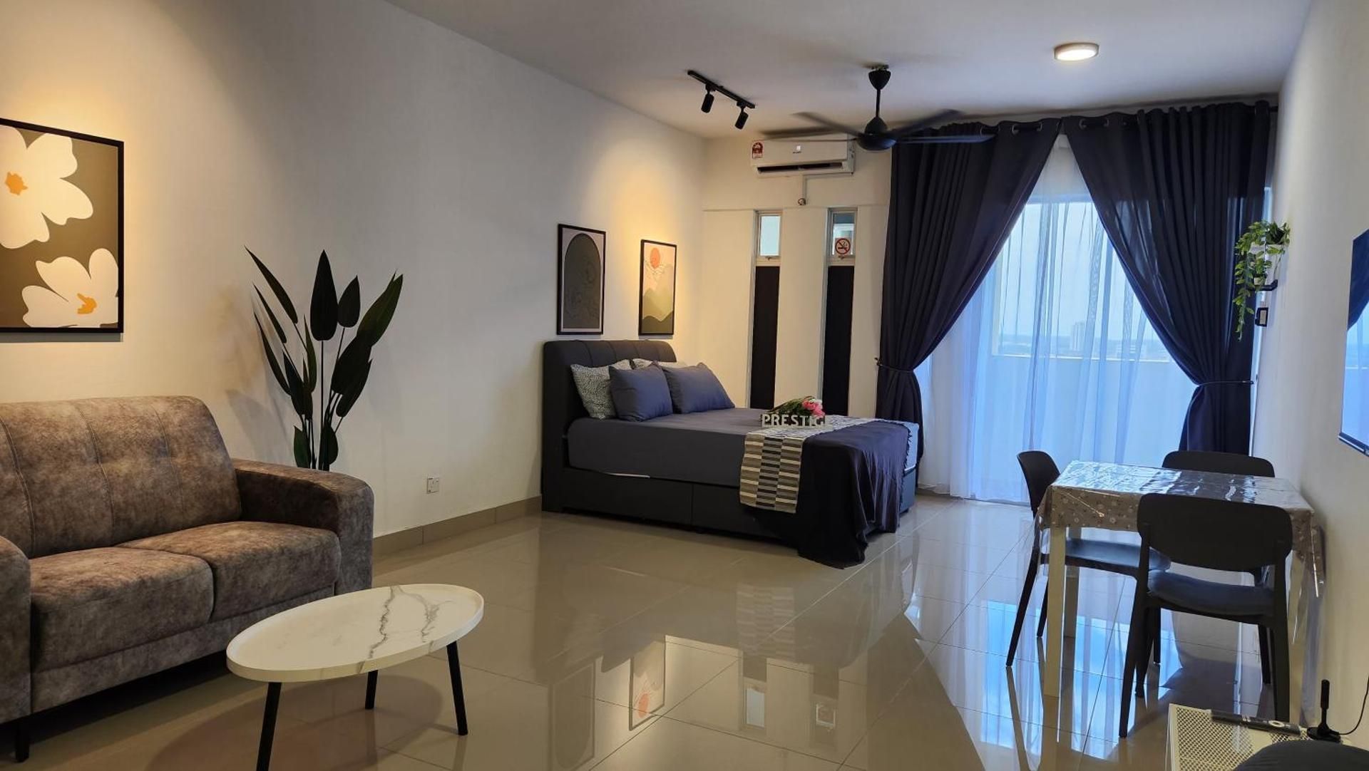 Studio Apartment