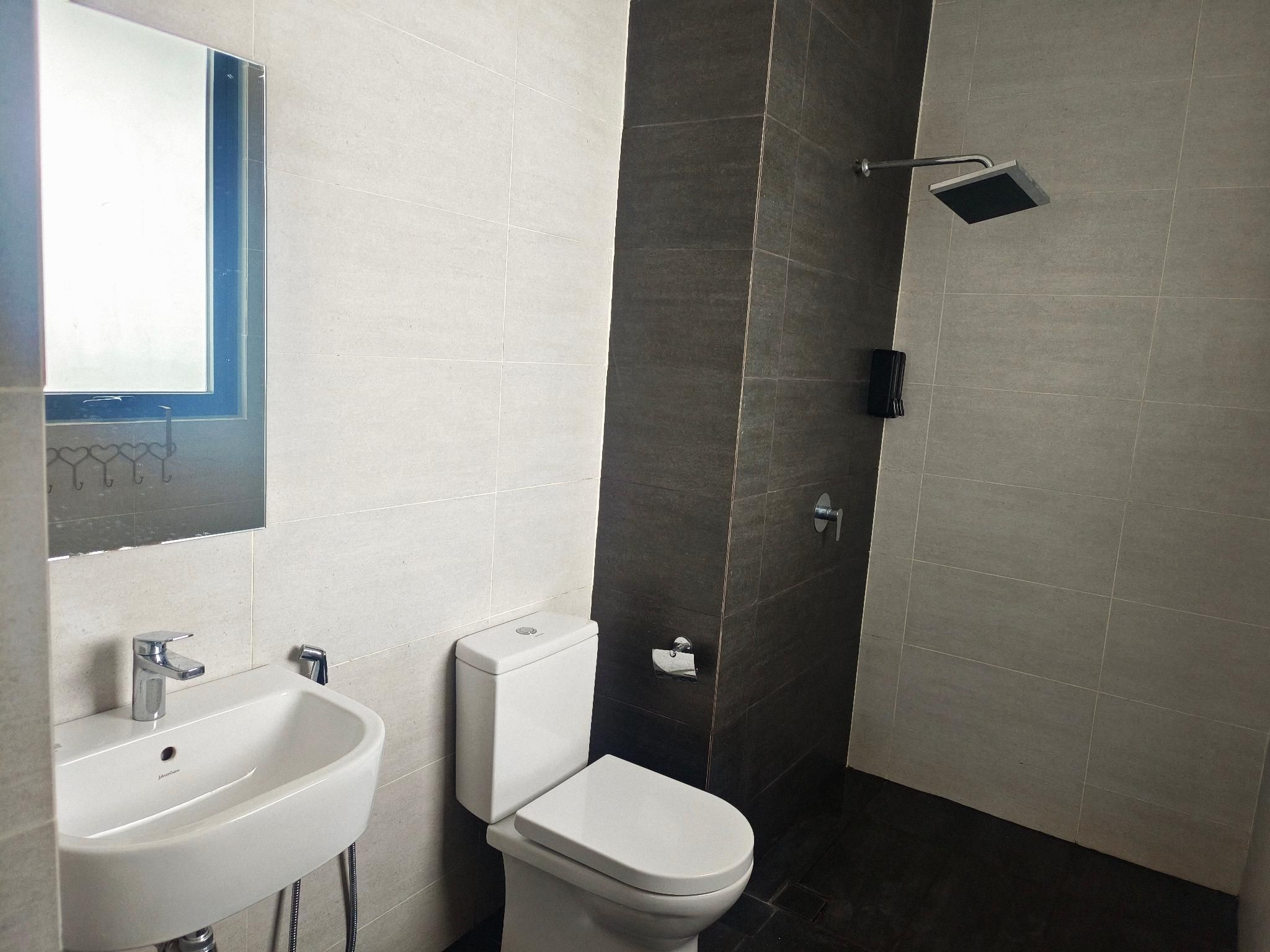 1 Bed Room Suite with Living area
