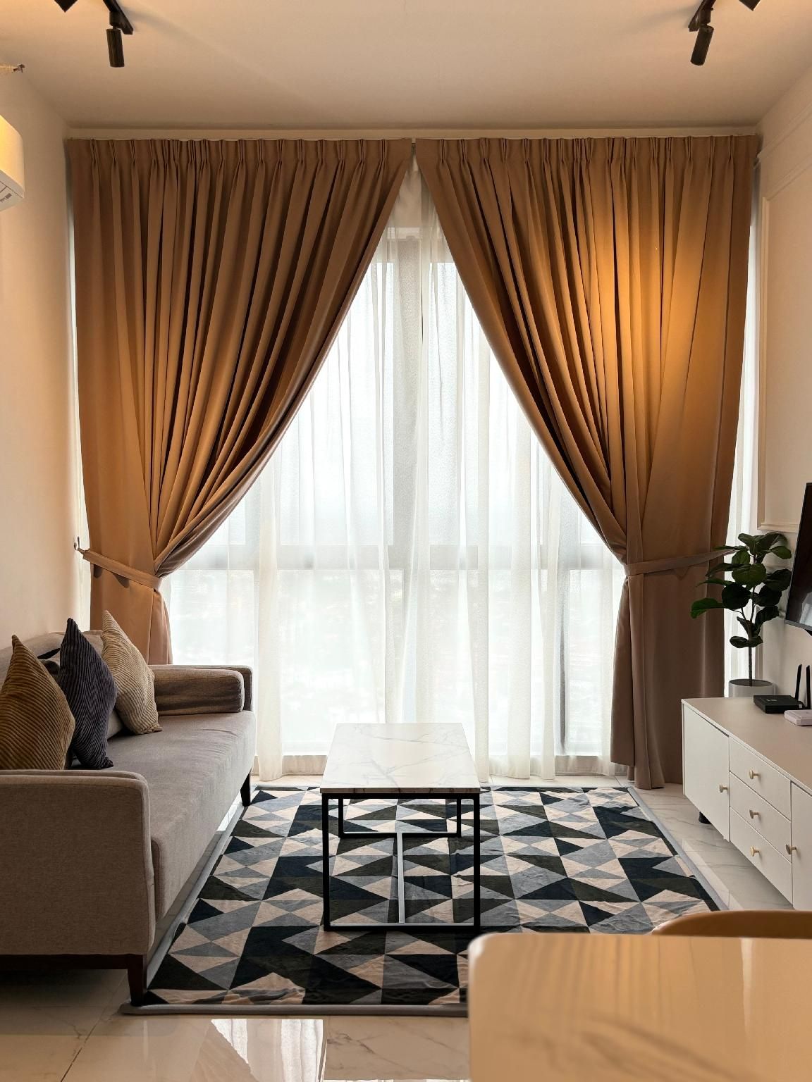 One-Bedroom Suite