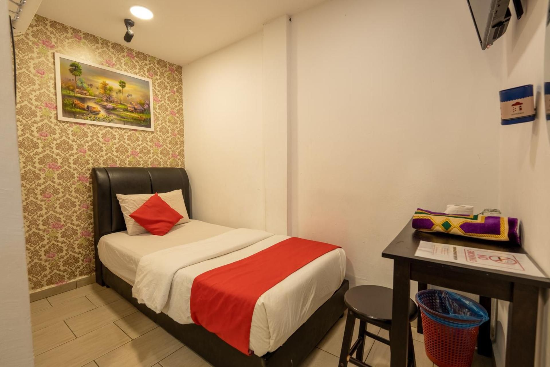 Deluxe Single Room