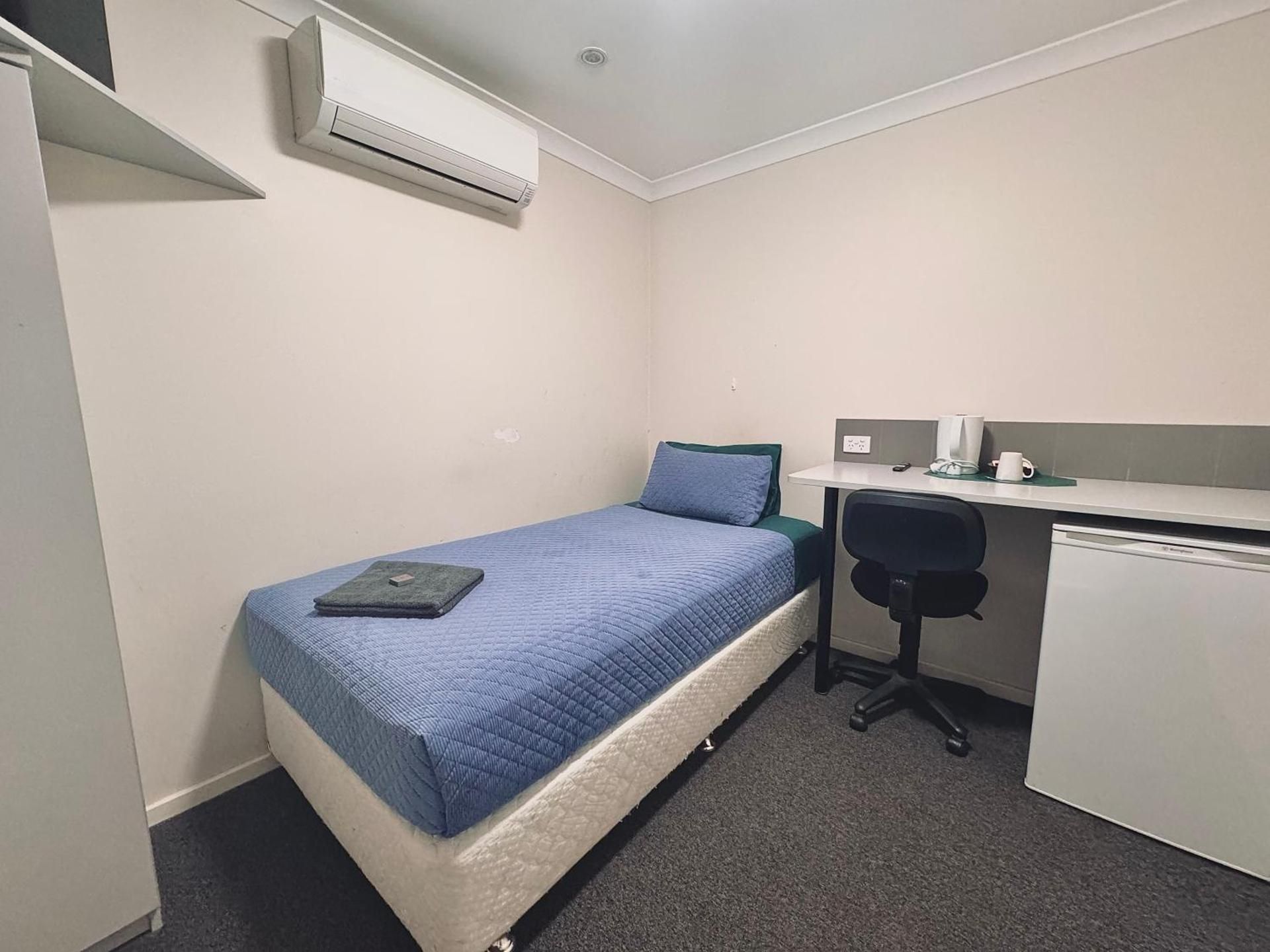 Standard Single Room with Shower